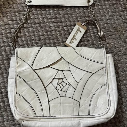 NEW Chocolate, New York handbag ￼