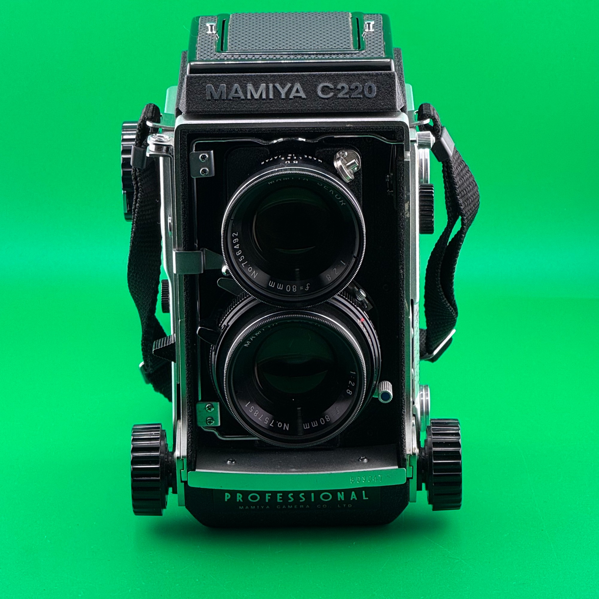 Mamiya C220 - Film Camera - with Sekor 80mm f/2.8 Lens - Yes ...
