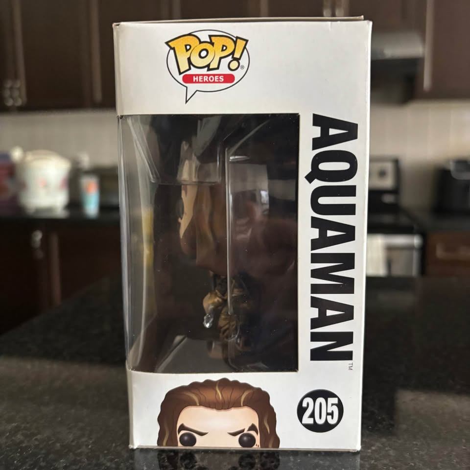 BNIB Funko POP! DC Justice League Aquaman #205 - photo 4