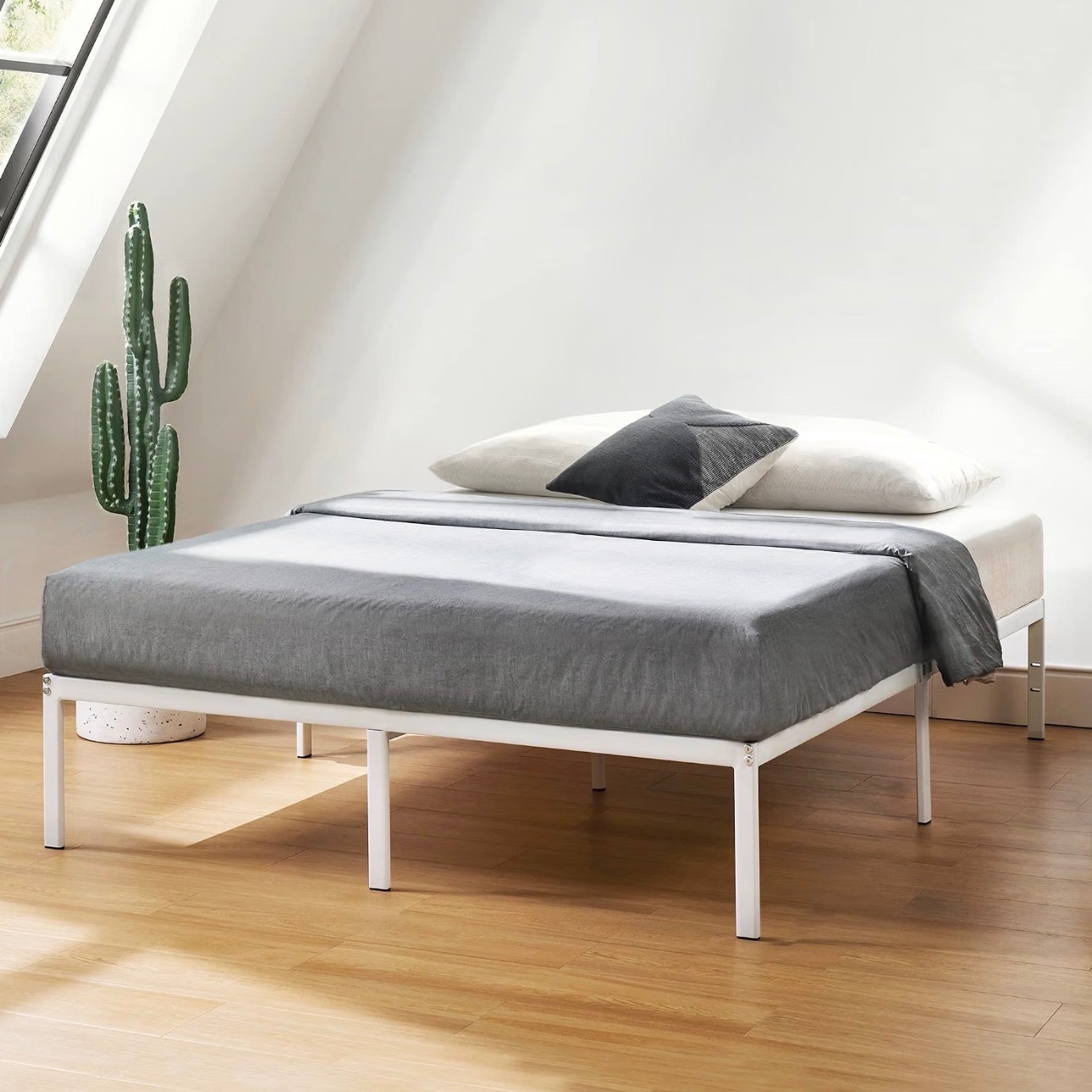 Mellow Mattress 14 Inch Metal Platform Bed Heavy Duty King Size