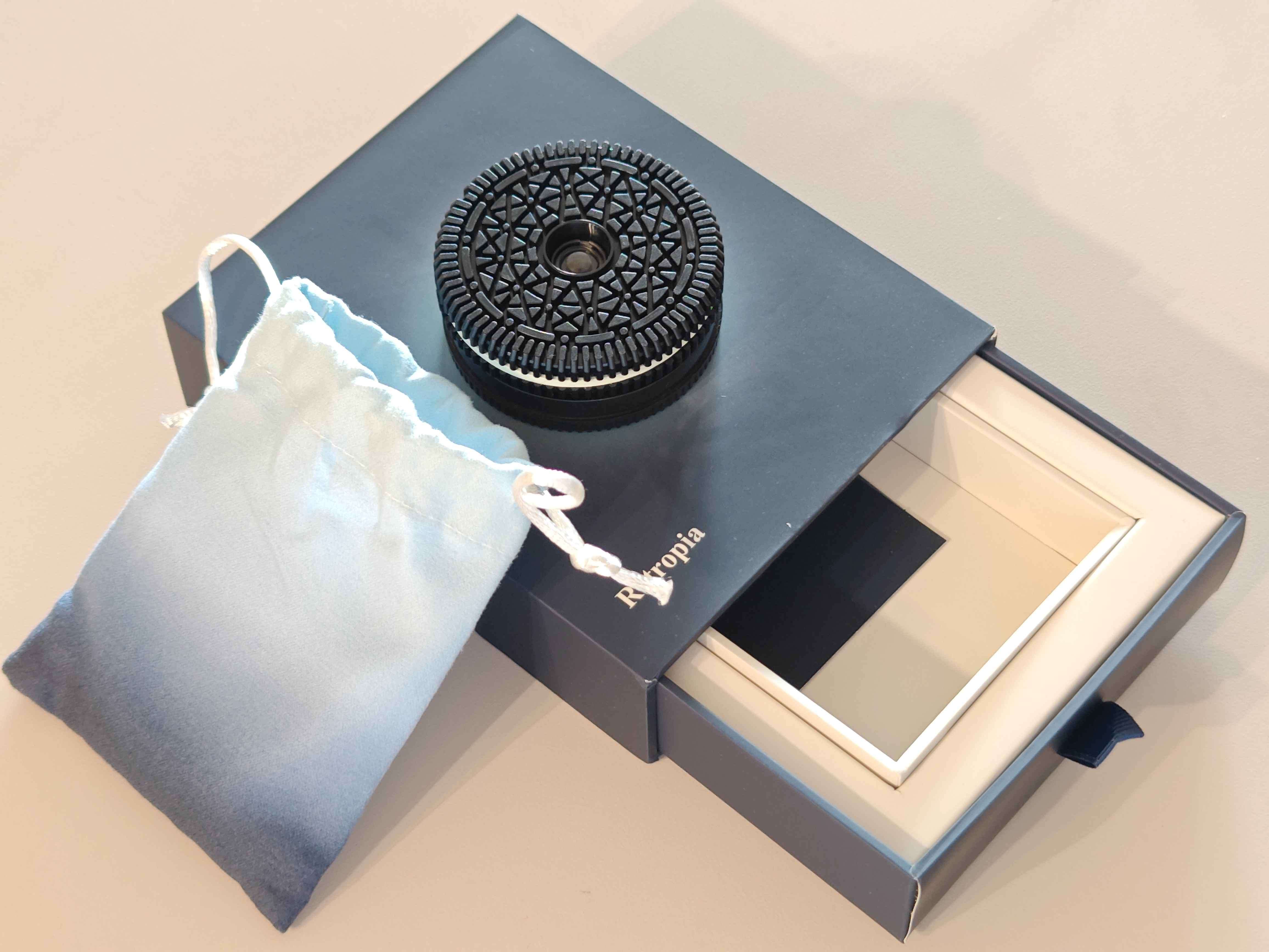 (BRAND NEW) Retropia Oreo Lens, Pancake Style Sony Lens 32mm f10