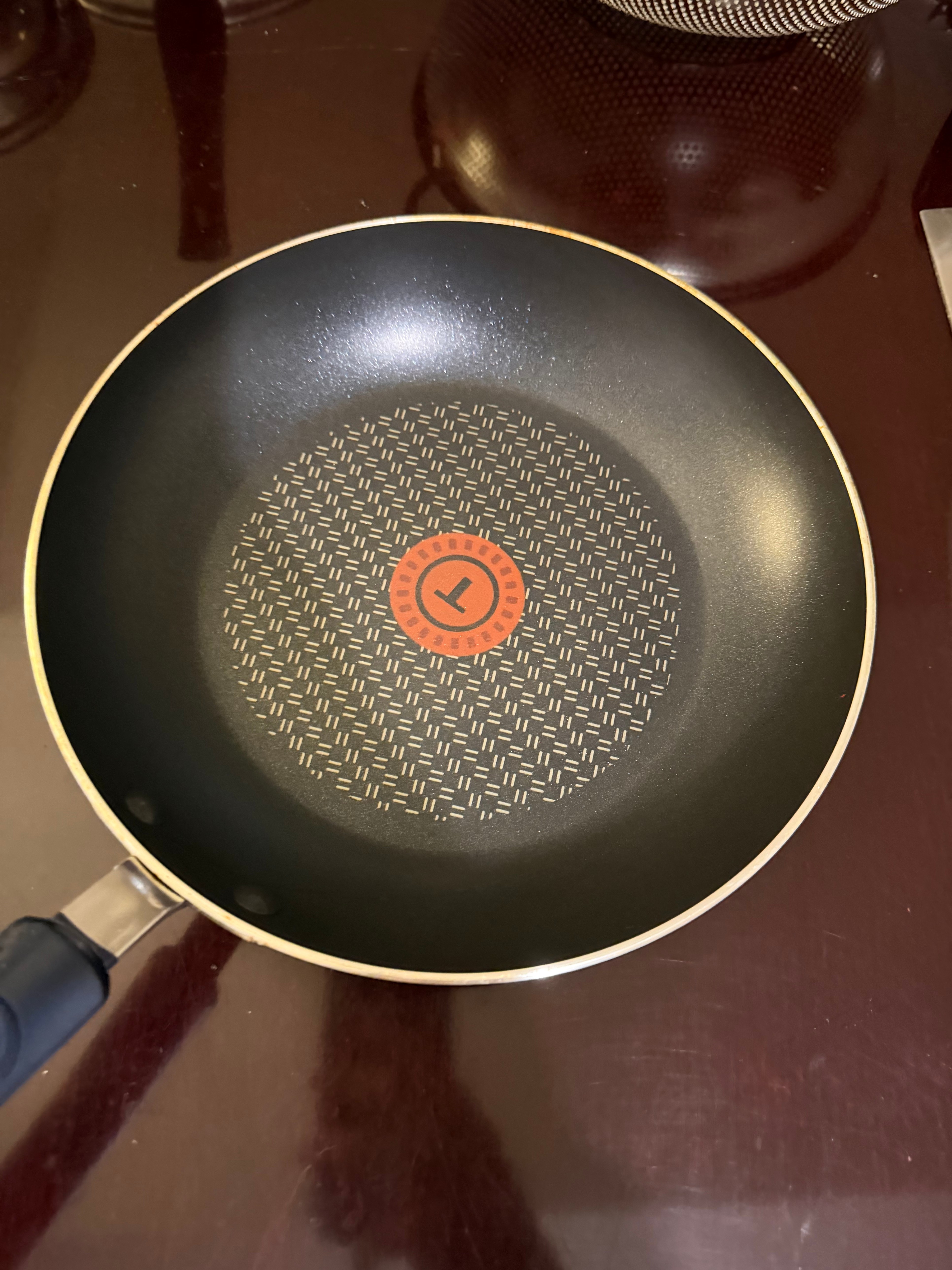 T-fal 24 cm Non-Stick Frying Pan - photo 2