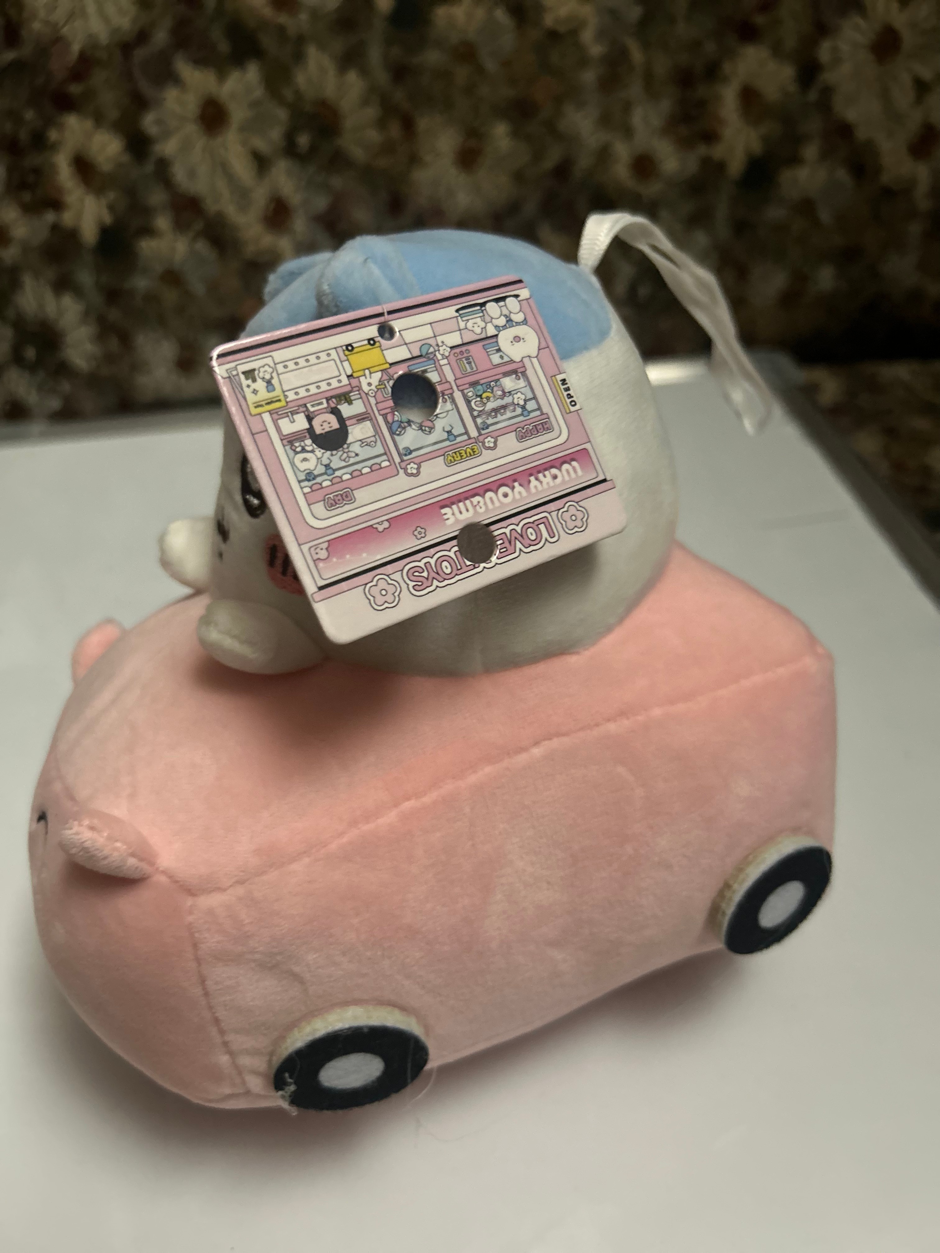 Chiikawa Hachiware Car Plush 7in/18cm - photo 2