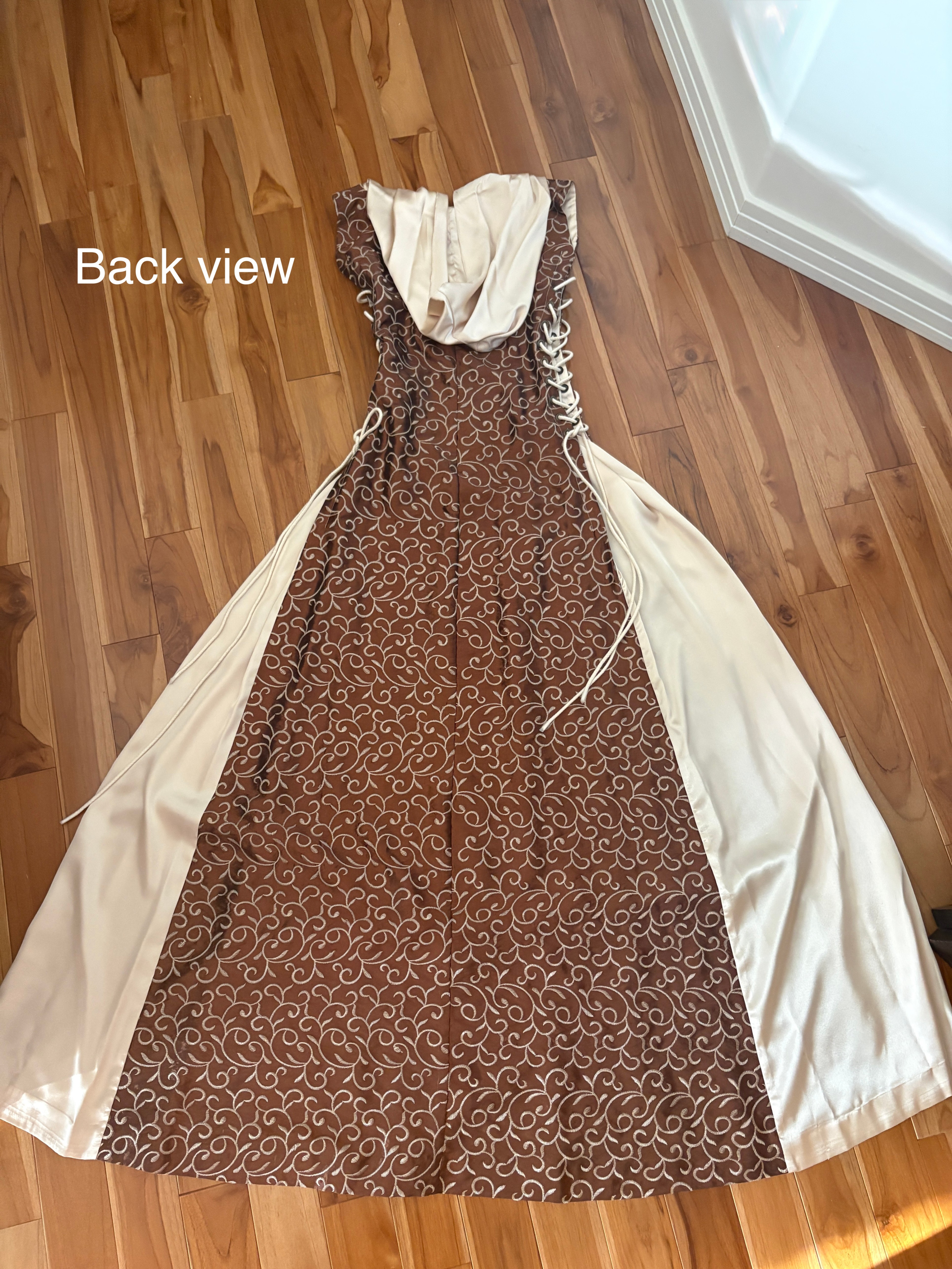 Medieval Dress by Anne Larochelle Made in Canada size 8 $95 - photo 2