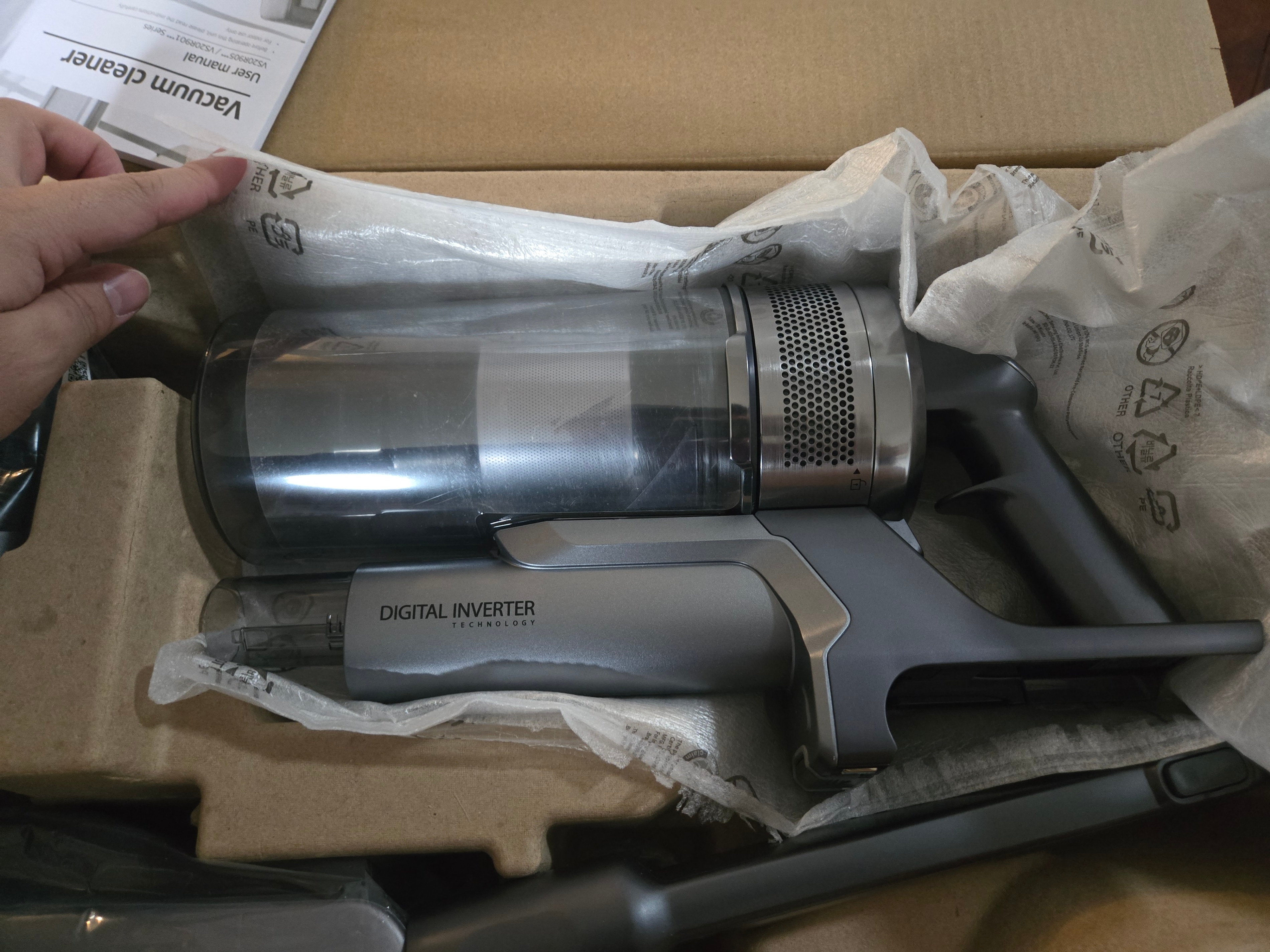 Samsung Jet 90 Cordless Vacuum - photo 5