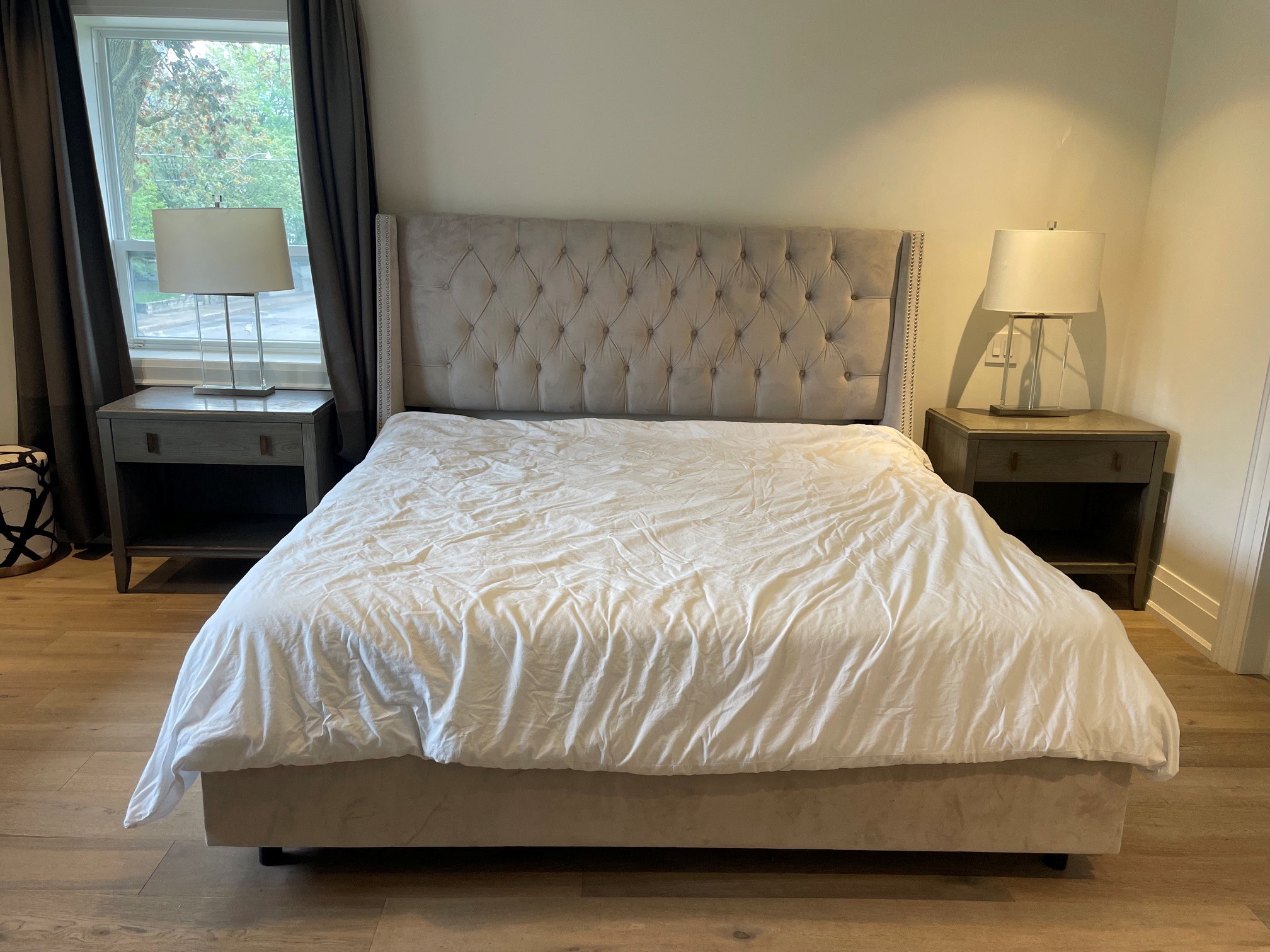 King Size Upholstered Bed – Including Mattress