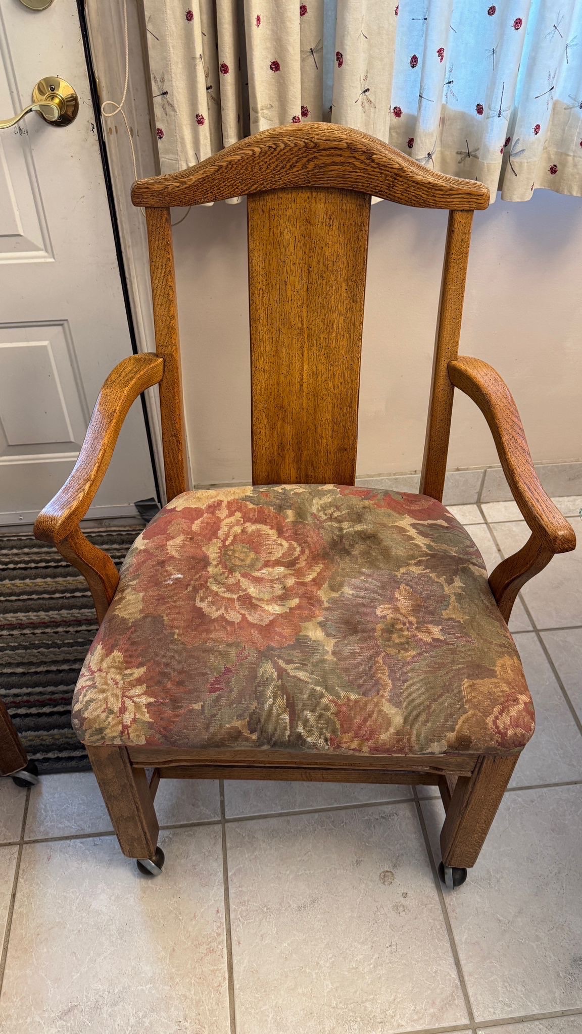 Set of 4 Comfortable Wood Chairs with Wheels – C$300