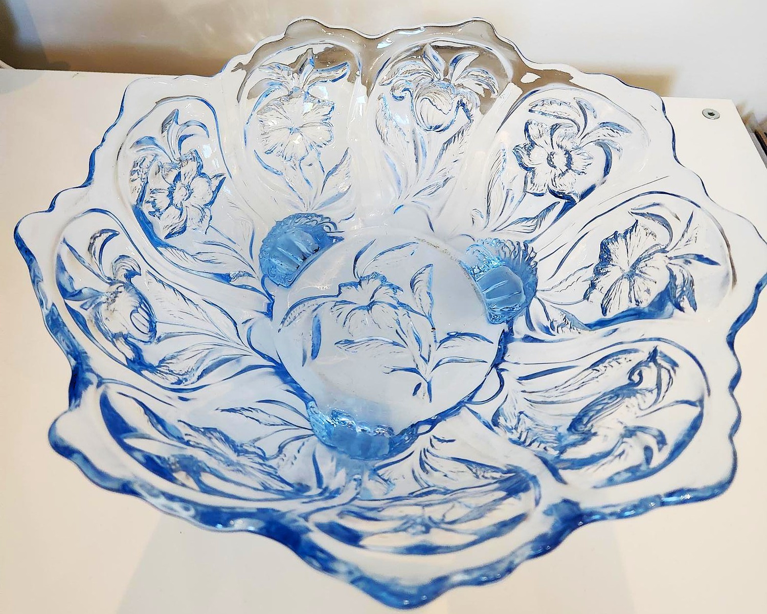 Vintage Cambridge "Everglades" 3-Footed Console Bowl - photo 3