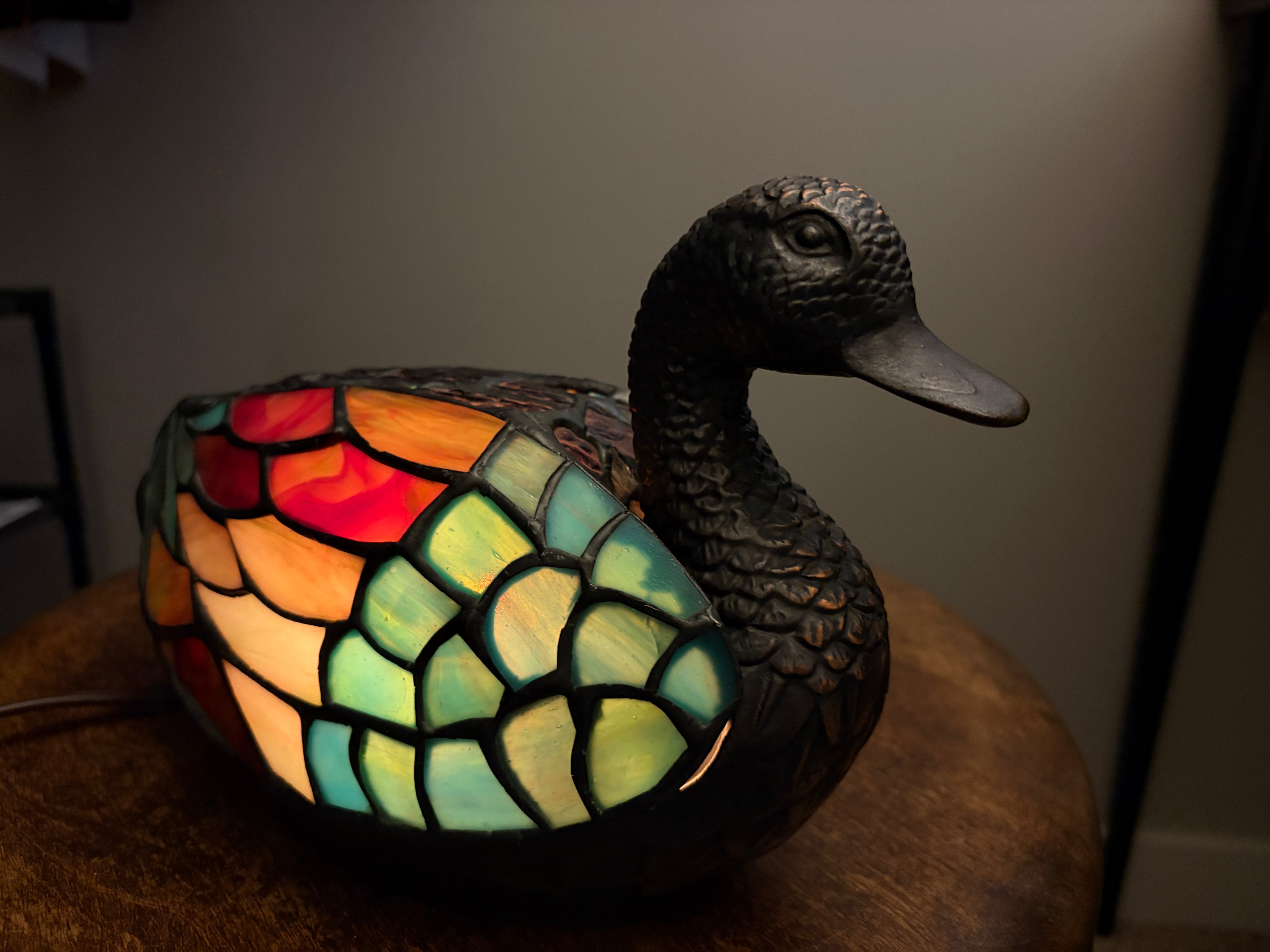 Vintage Tiffany-Style Stained Glass Duck Accent Lamp
