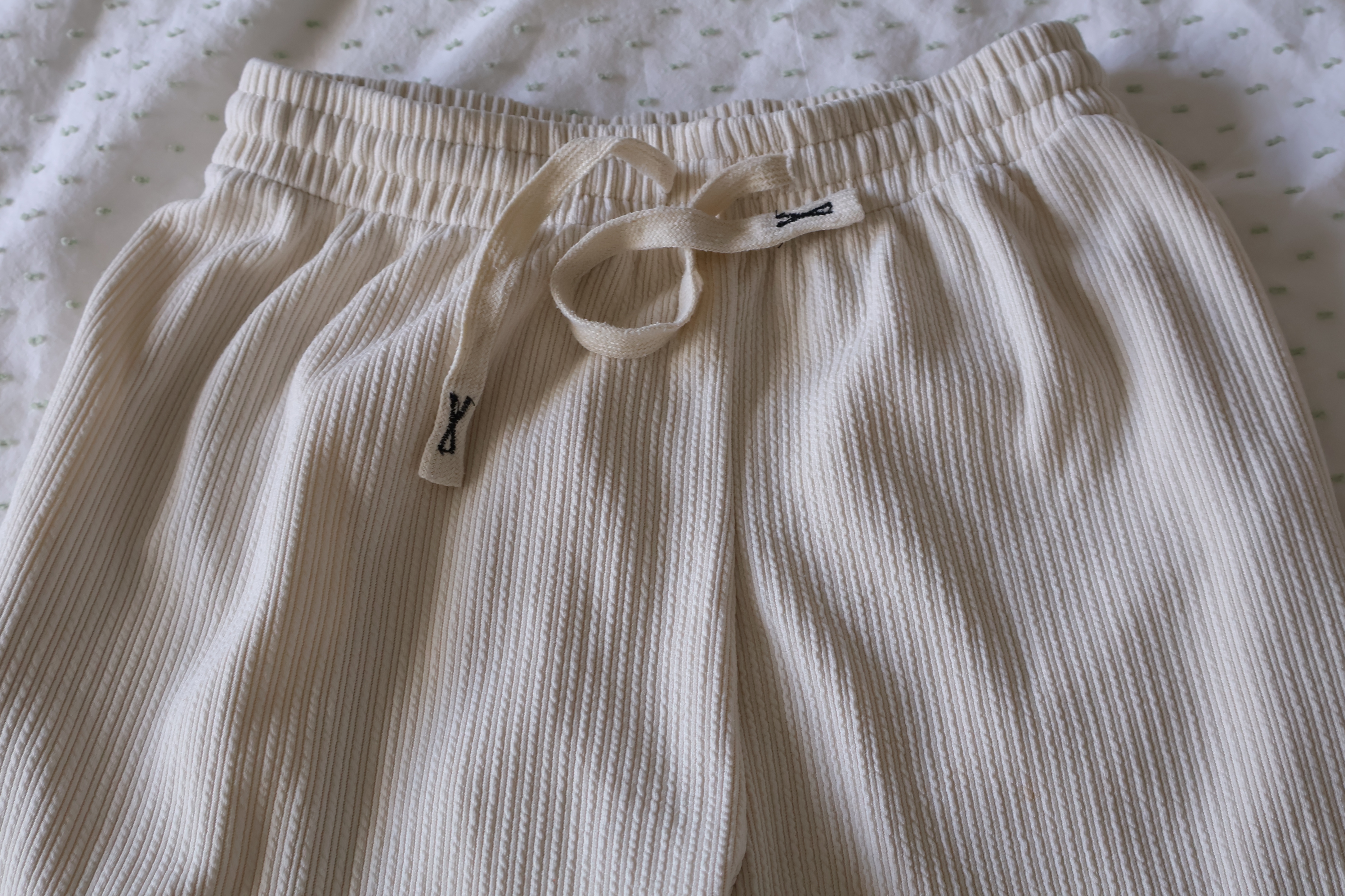 Cream ribbed lounge pants