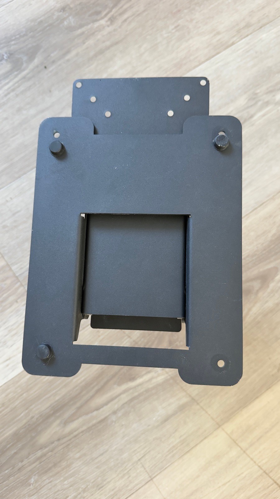 Taptive Swivel Wall Mount for Monitor / Small TV – Tilt, VESA - photo 4