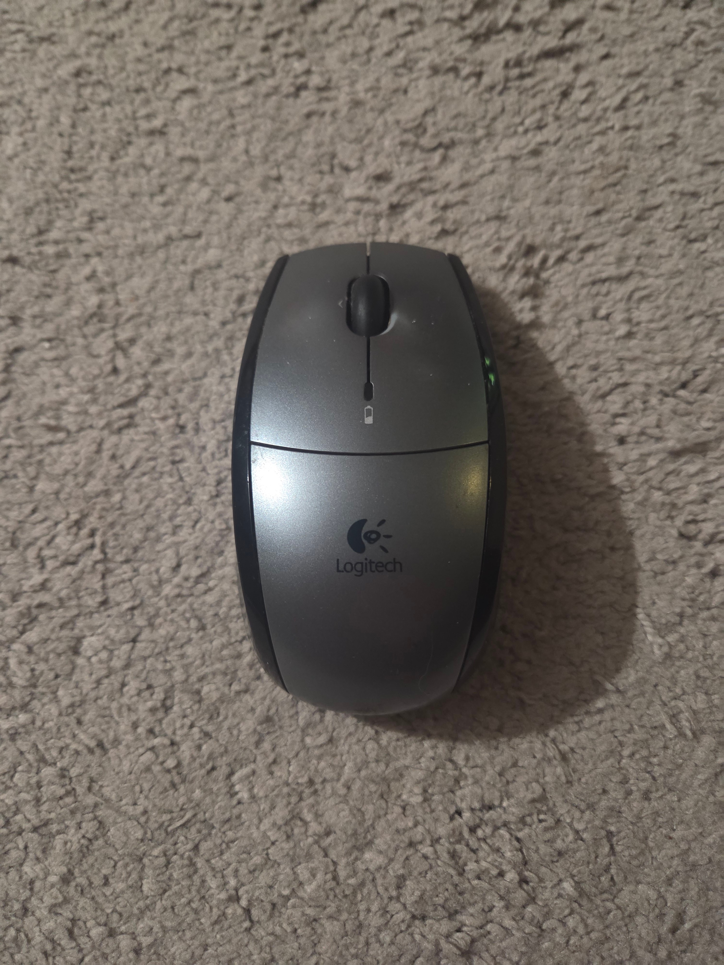 Logitech M510 Wireless Ergonomic Mouse (No USB Receiver)