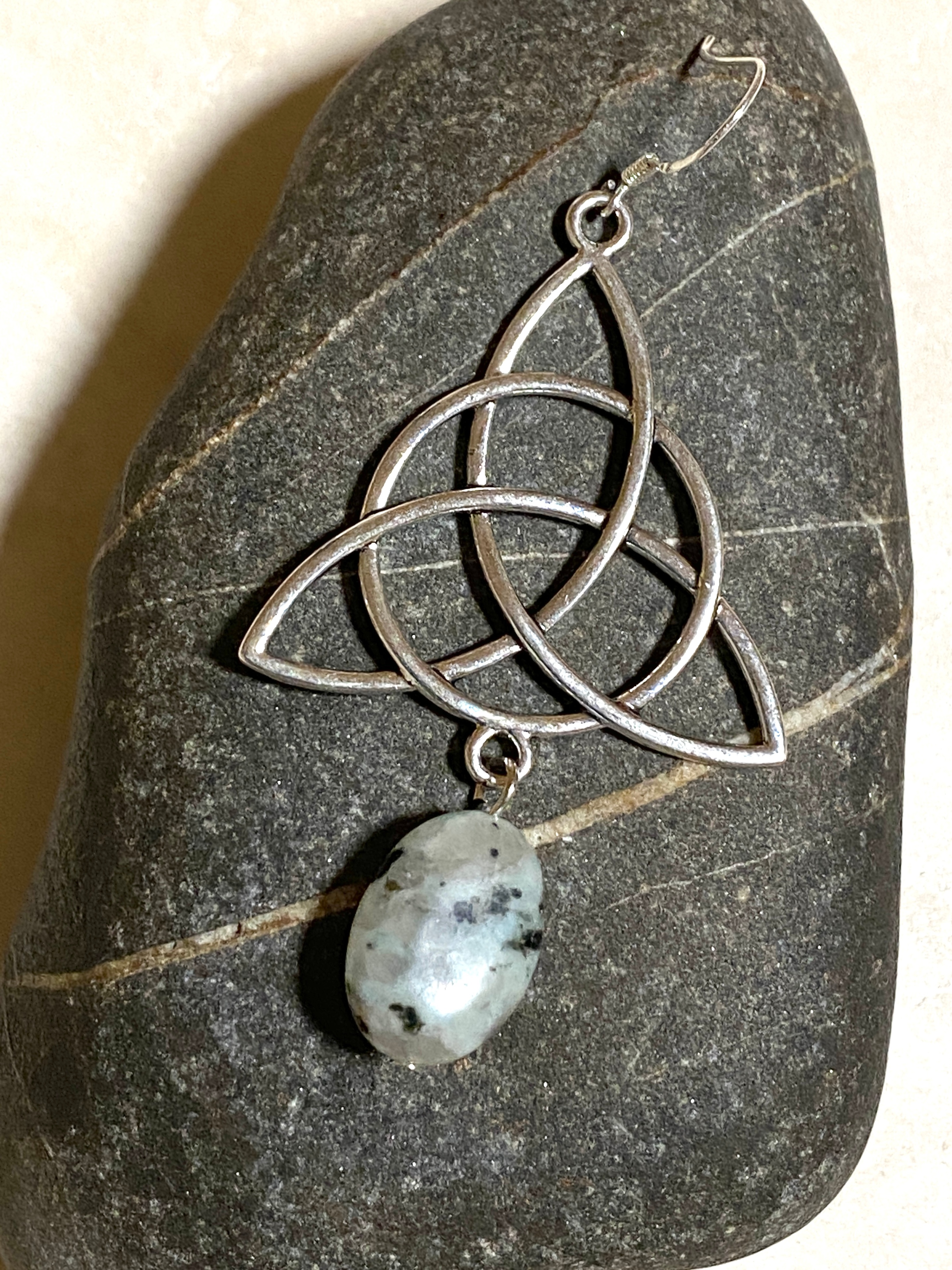 Light Teal Kiwi Jasper Celtic Trinity Earrings,925 Silver Hook - photo 5
