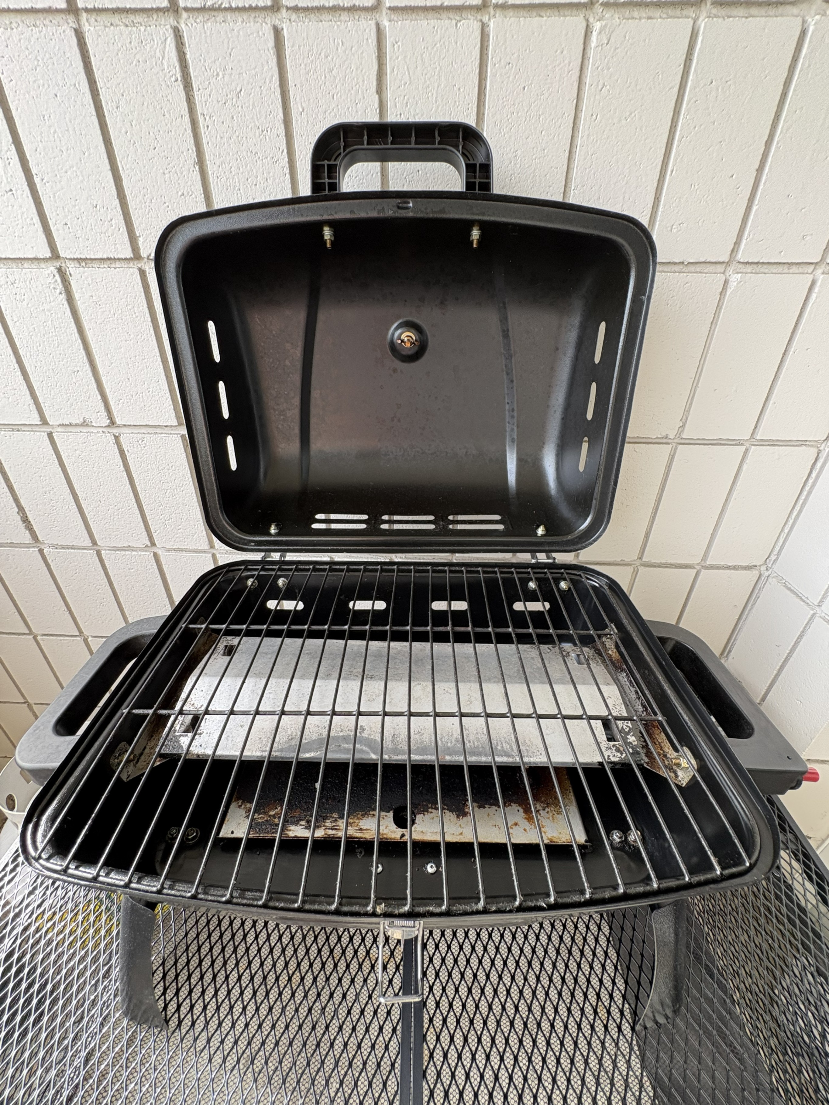 MASTER Chef Portable Propane Gas BBQ Grill - photo 2