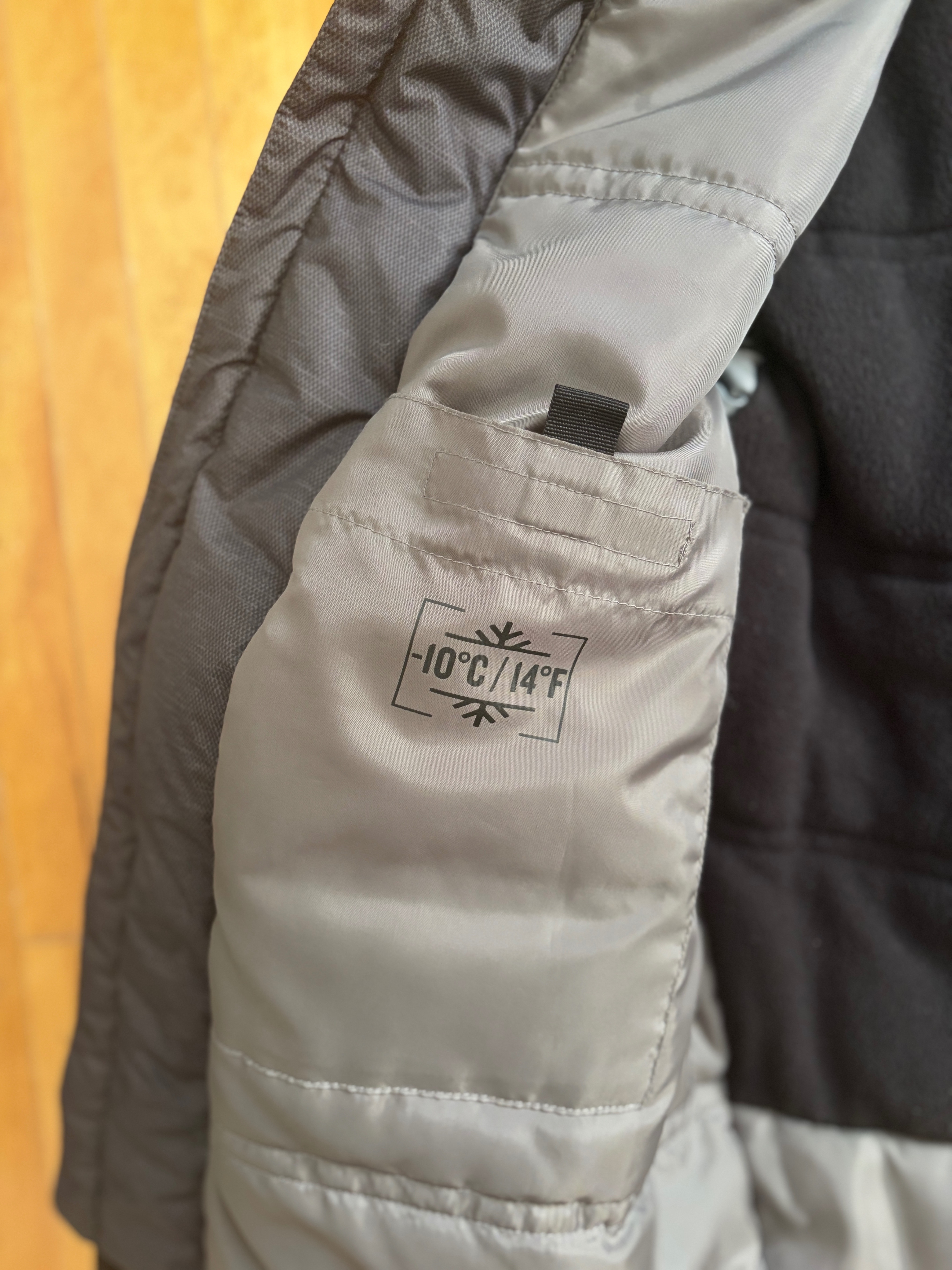 Quechua Winter Jacket – Men's M - photo 3