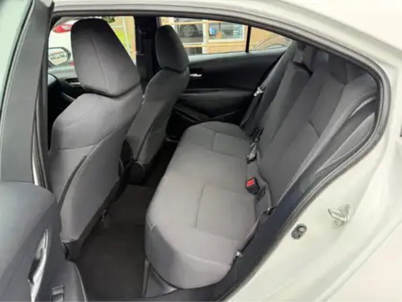 2021 Toyota Corolla LE – Only 55,880 km - photo 5