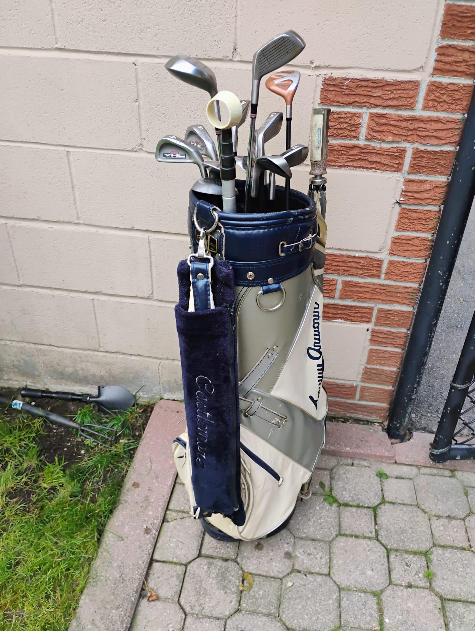 2 Golf Bags and Golf Clubs Right Handed - photo 5