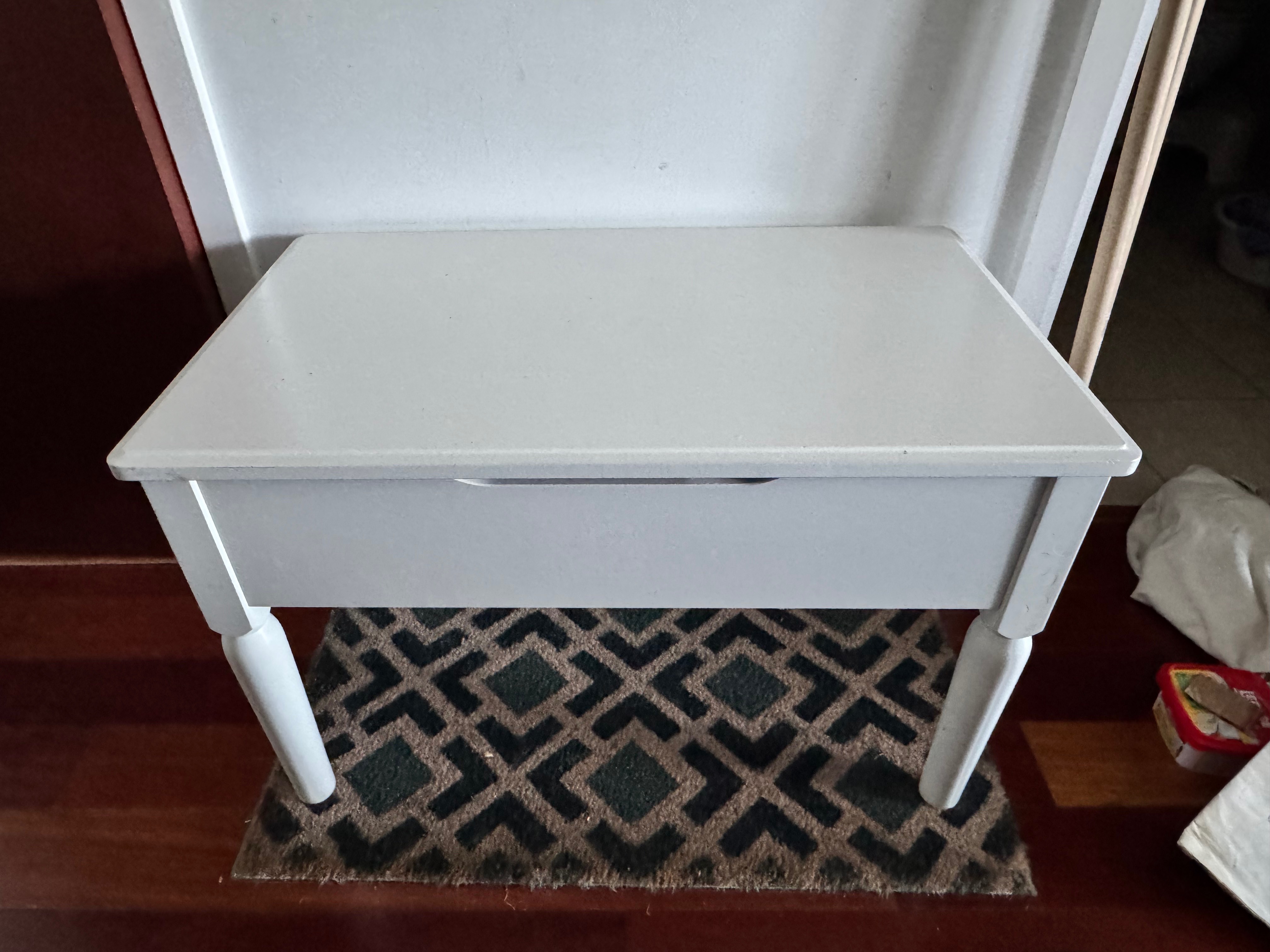 Antique Console Table, 2 Barstool Chairs, & Storage Bench - photo 5