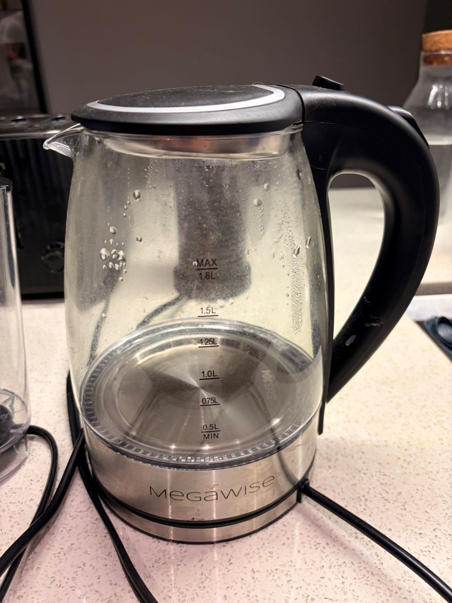 Toaster, Nespresso, Aeroccino, Megawise Kettle - photo 4