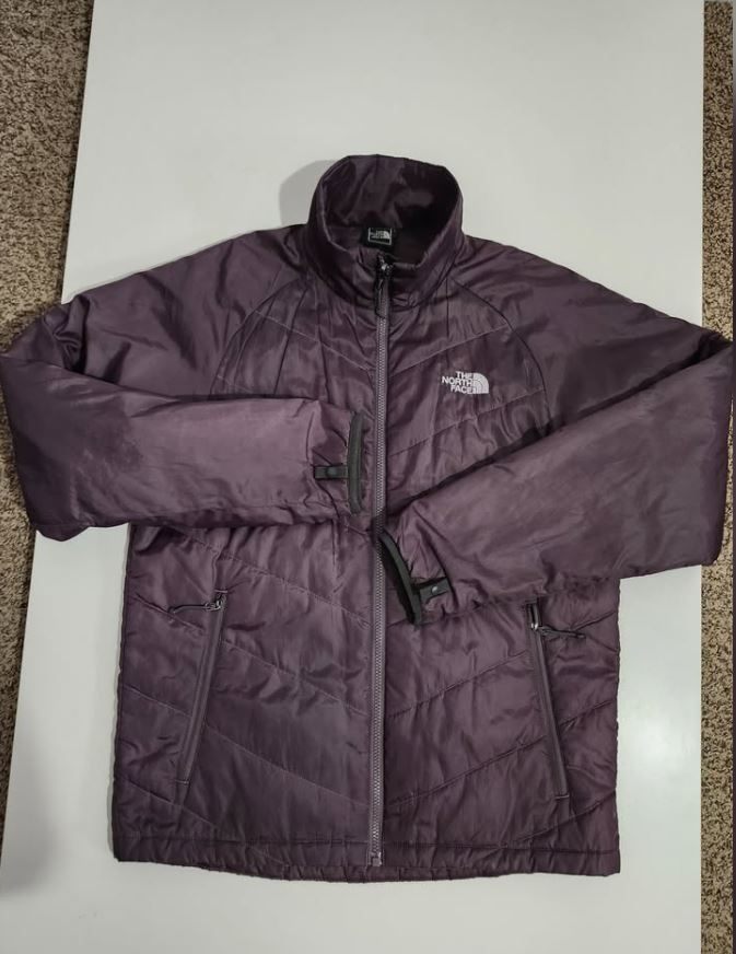 Jacket The North Face Medium Size (2 Zipped Pockets Outside)