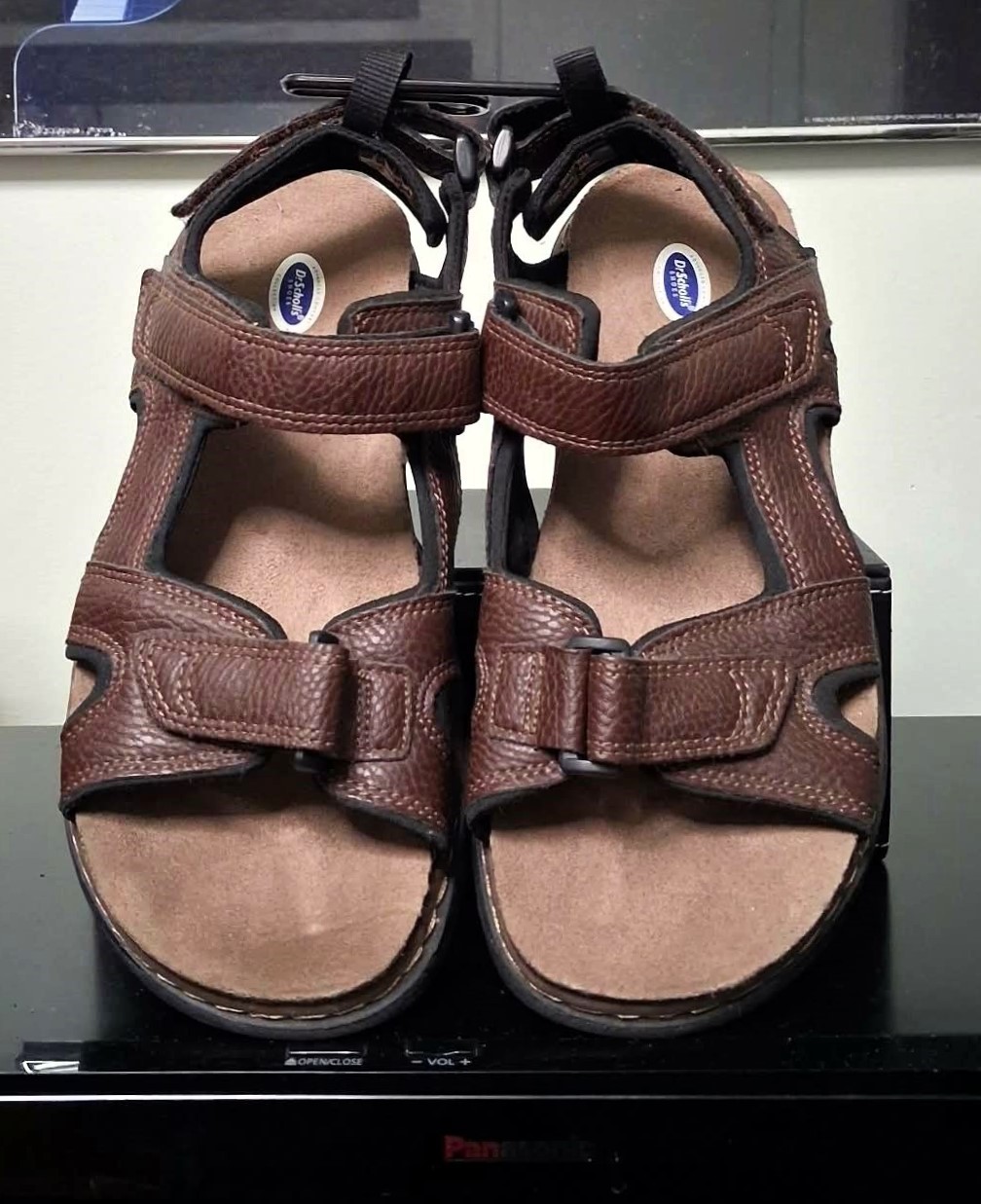 Dr. Scholl's Men's Gus Brown Leather Sport Sandals — Brand New