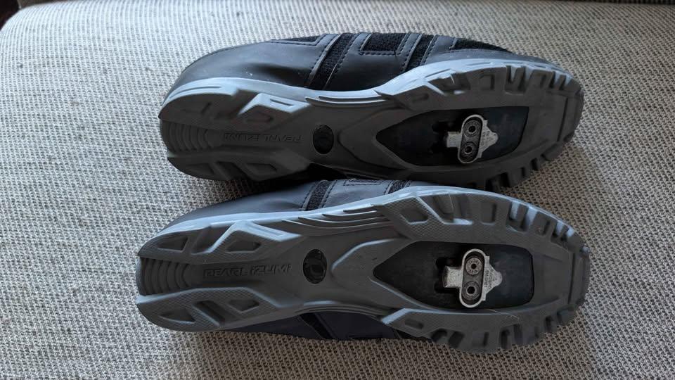 Pearl Izumi All Road v5 - men's 8.5-9 - photo 3