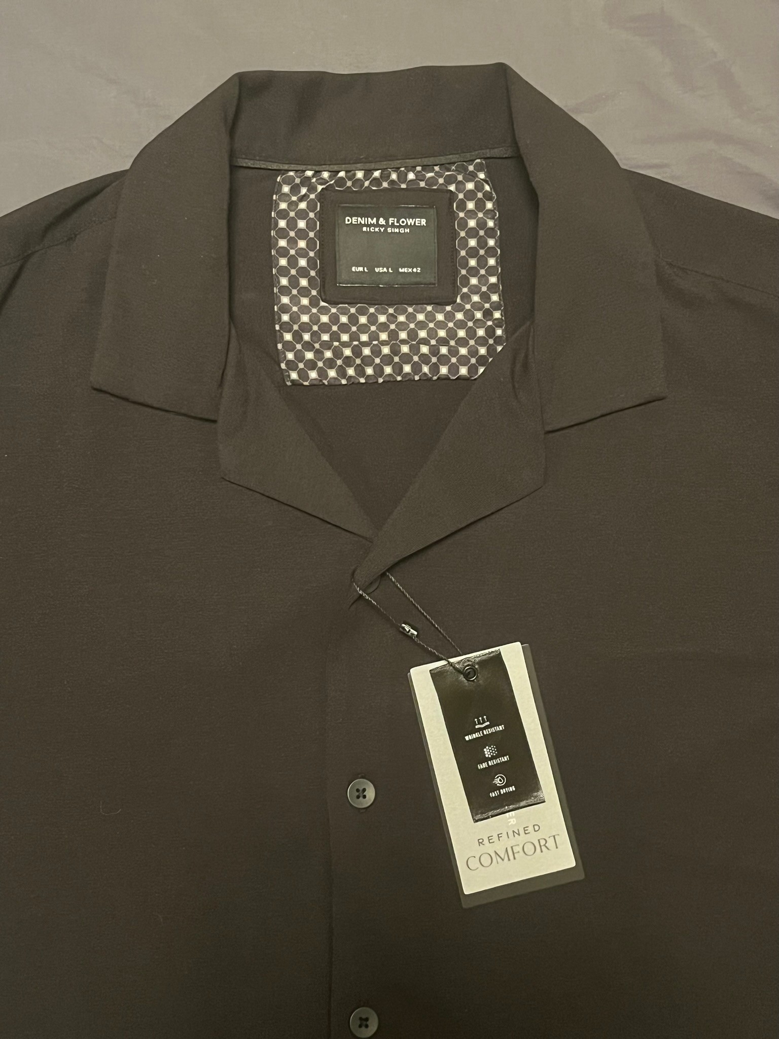Denim & Flower Collar Shirt - Men's (Never Worn) - photo 2