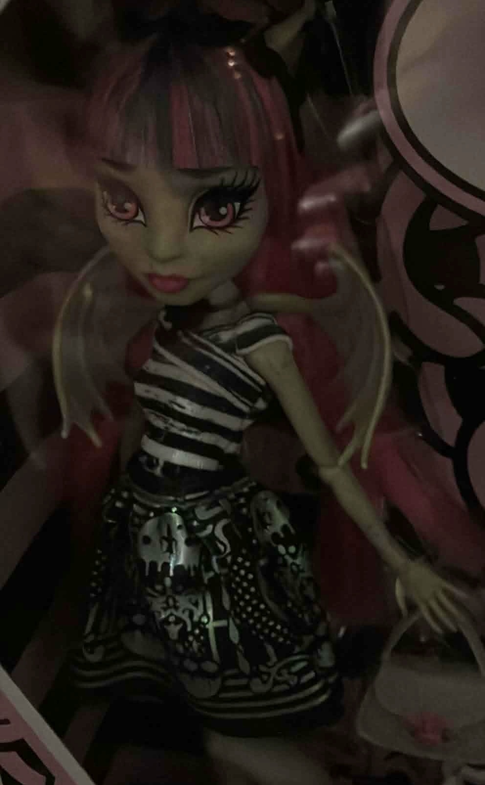 Monster High Boo-riginal Creeproduction Rochelle Goyle (New) - photo 2
