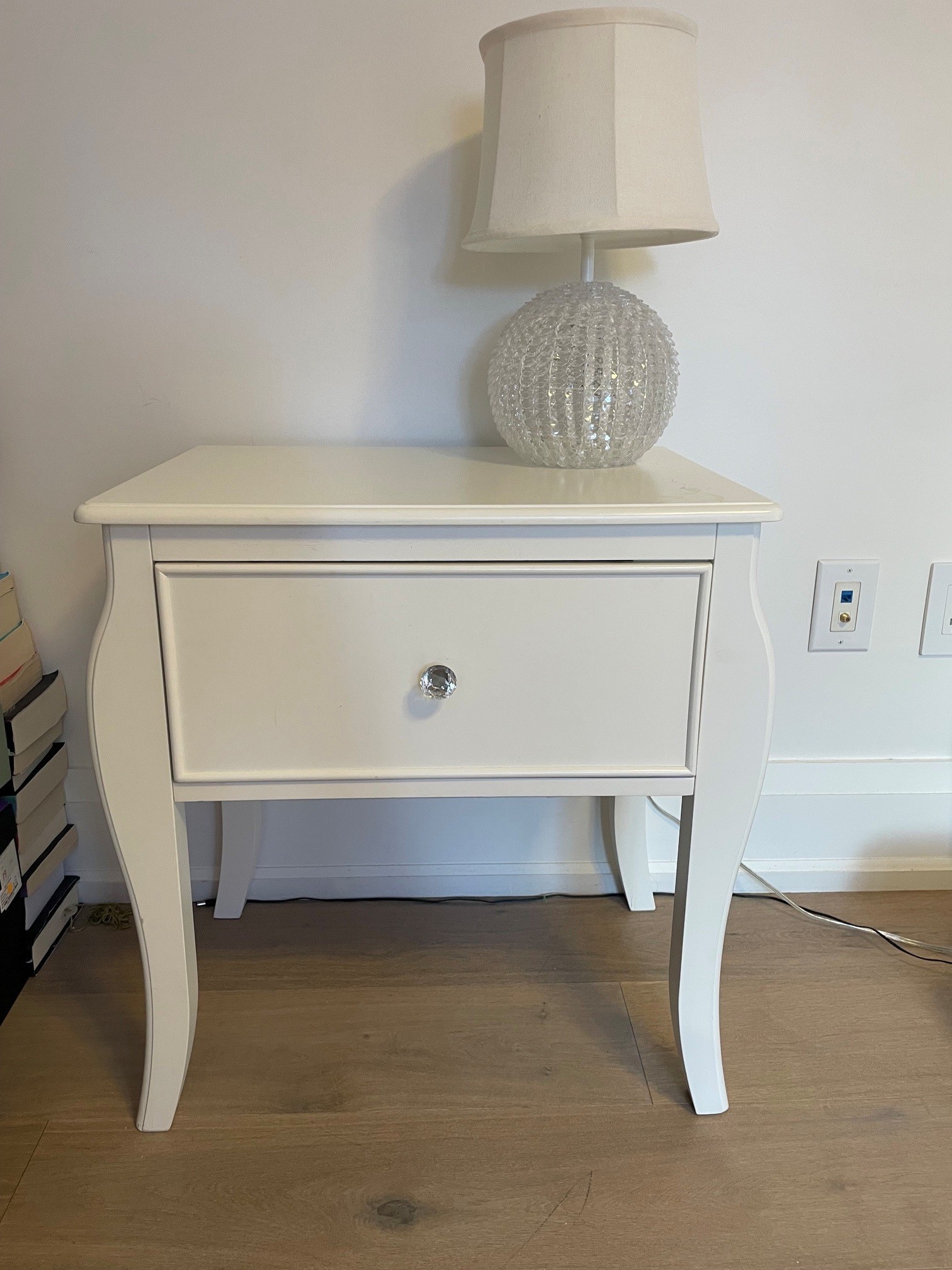 White Nightstand with Drawer