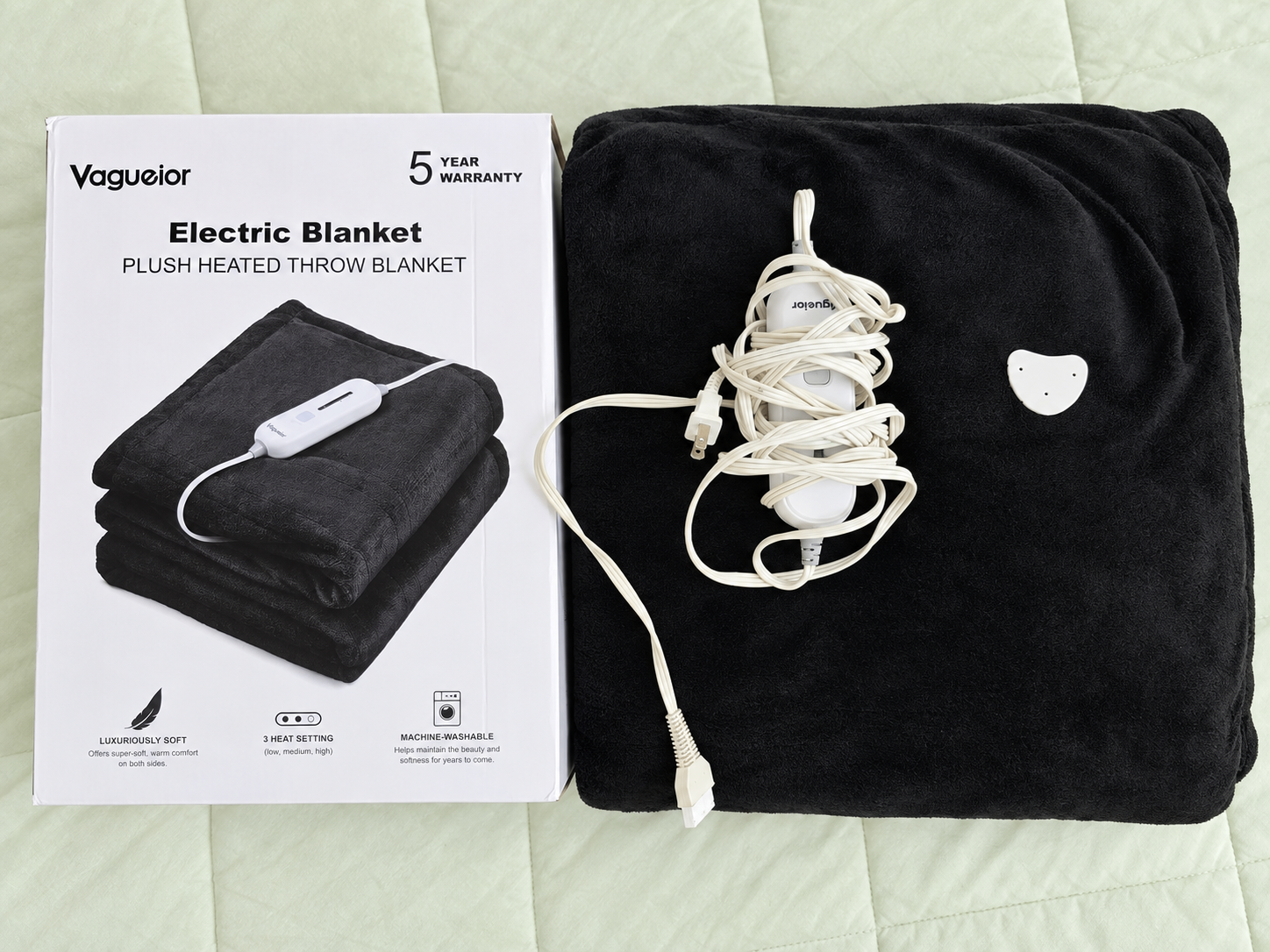 Vagueior Plush Electric Heated Throw Blanket (72" x 84" - photo 2