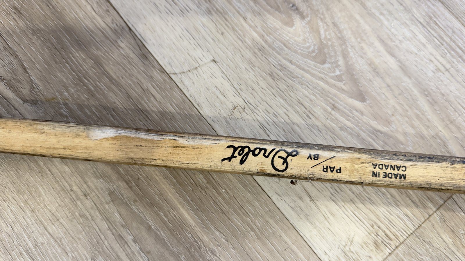 Vintage Sher-Wood P.M.P. 7000 Wood Hockey Stick – Signed - photo 5