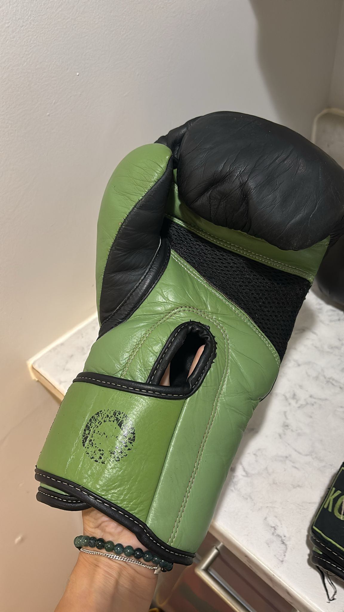 Kick-Boxing Gloves - photo 2