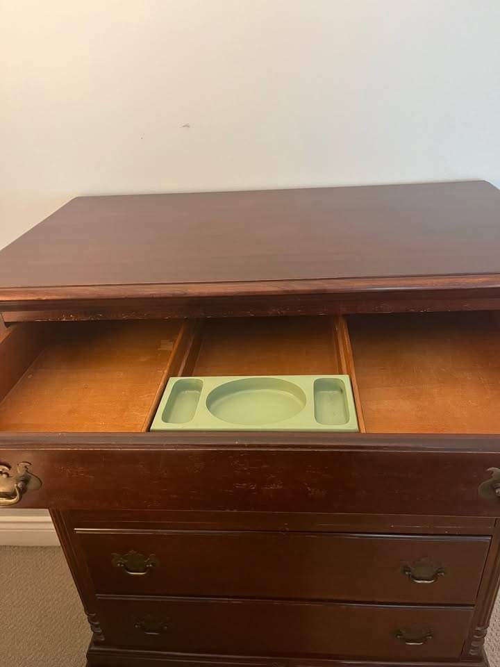 Five Drawer Tall Dresser - photo 2