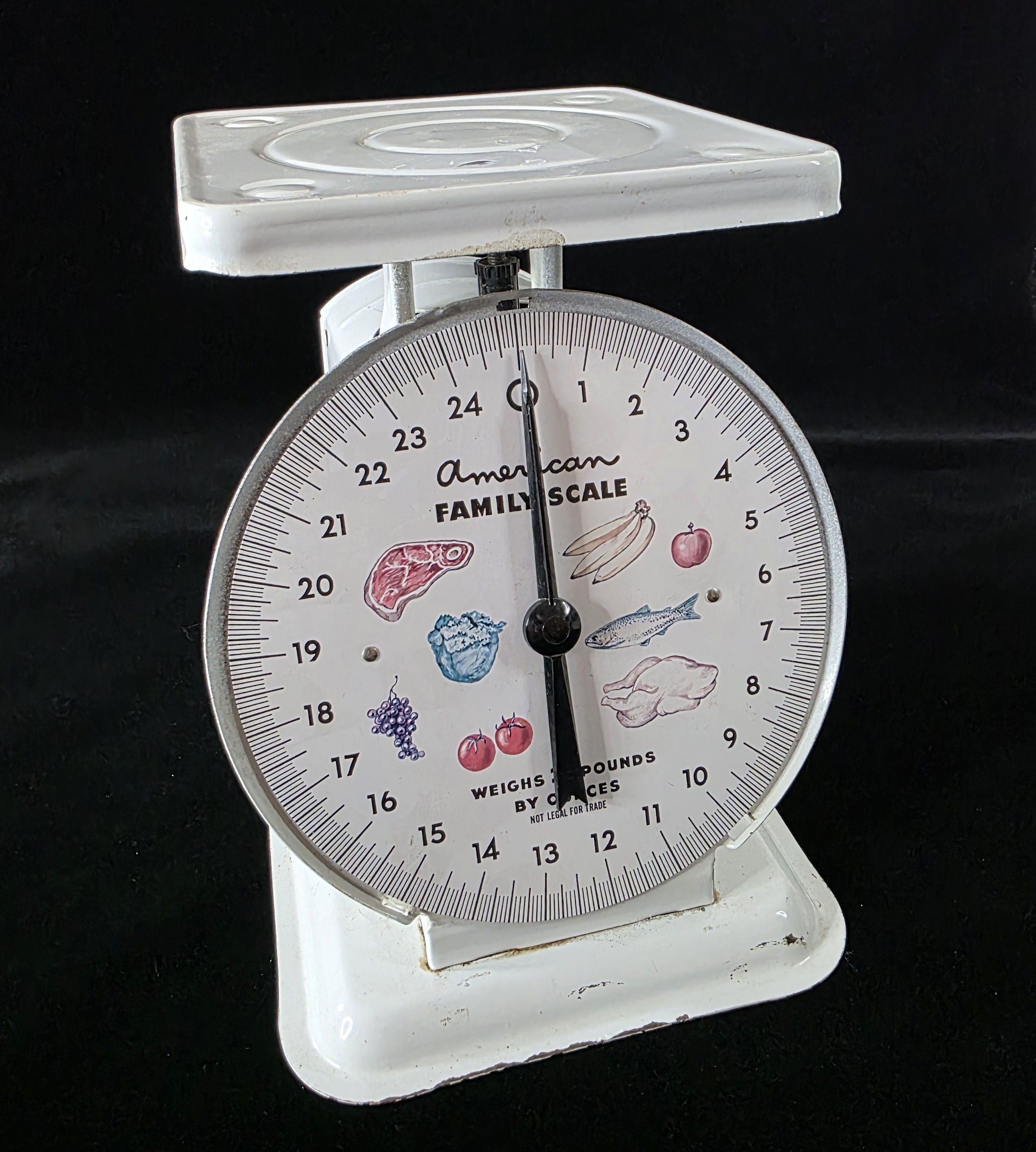 Vintage American Family Scale 25lb - Retro Kitchen Decor