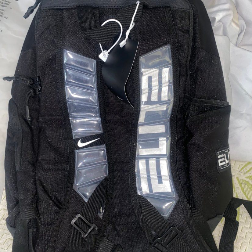 3 Nike Elite Gold/Black Backpacks. Back to school sale!!! - photo 2