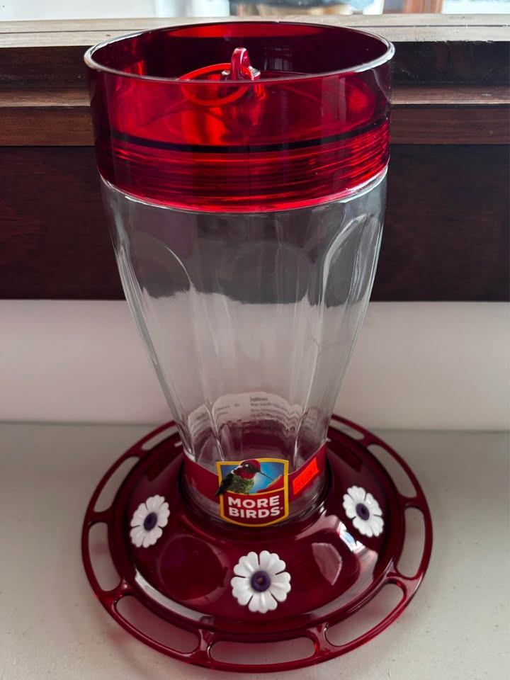 More Birds Red Plastic 40oz Bug Gulp Hummingbird Feeder - photo 3