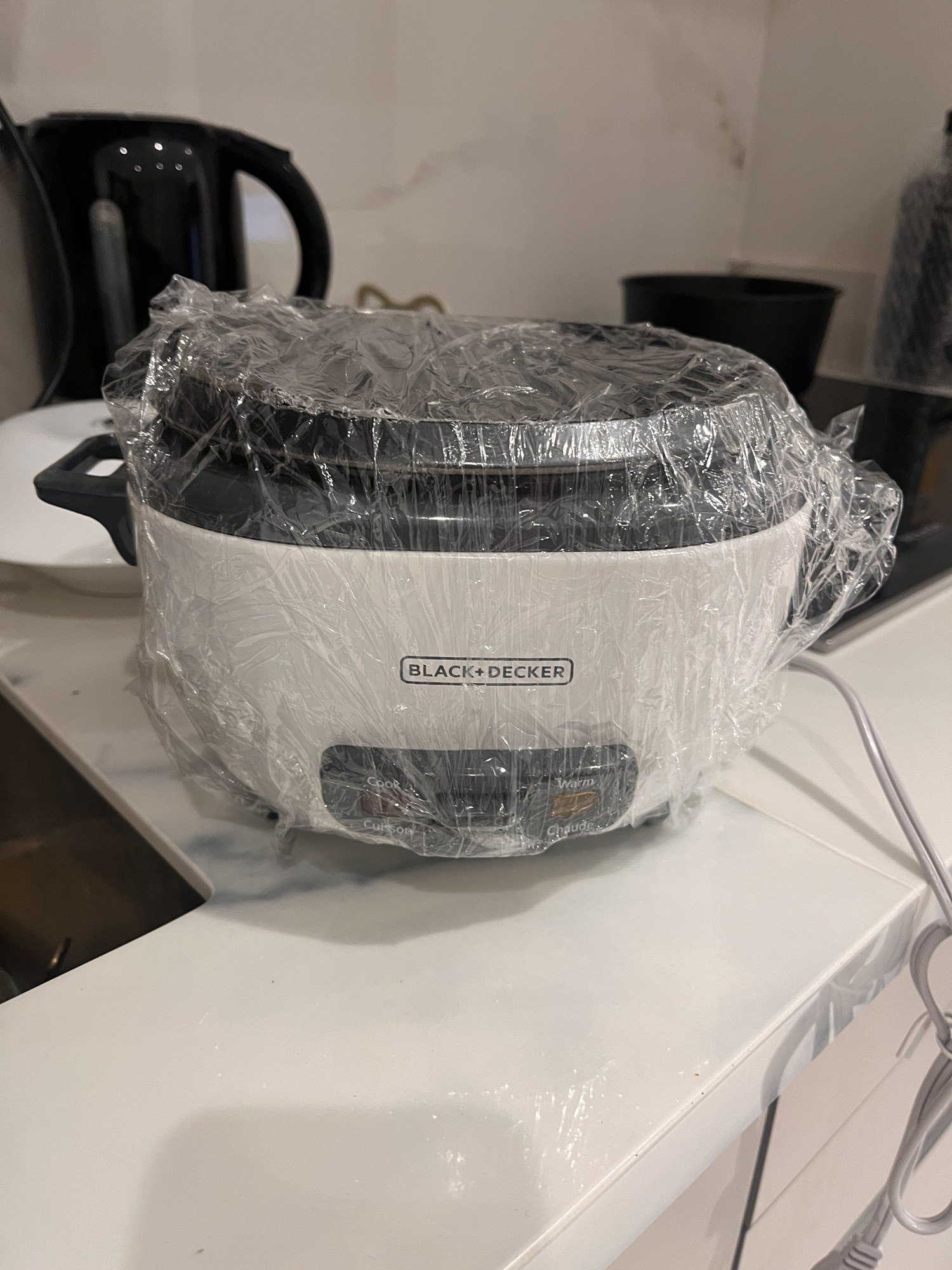 BLACK+DECKER Rice Cooker (White) – $12