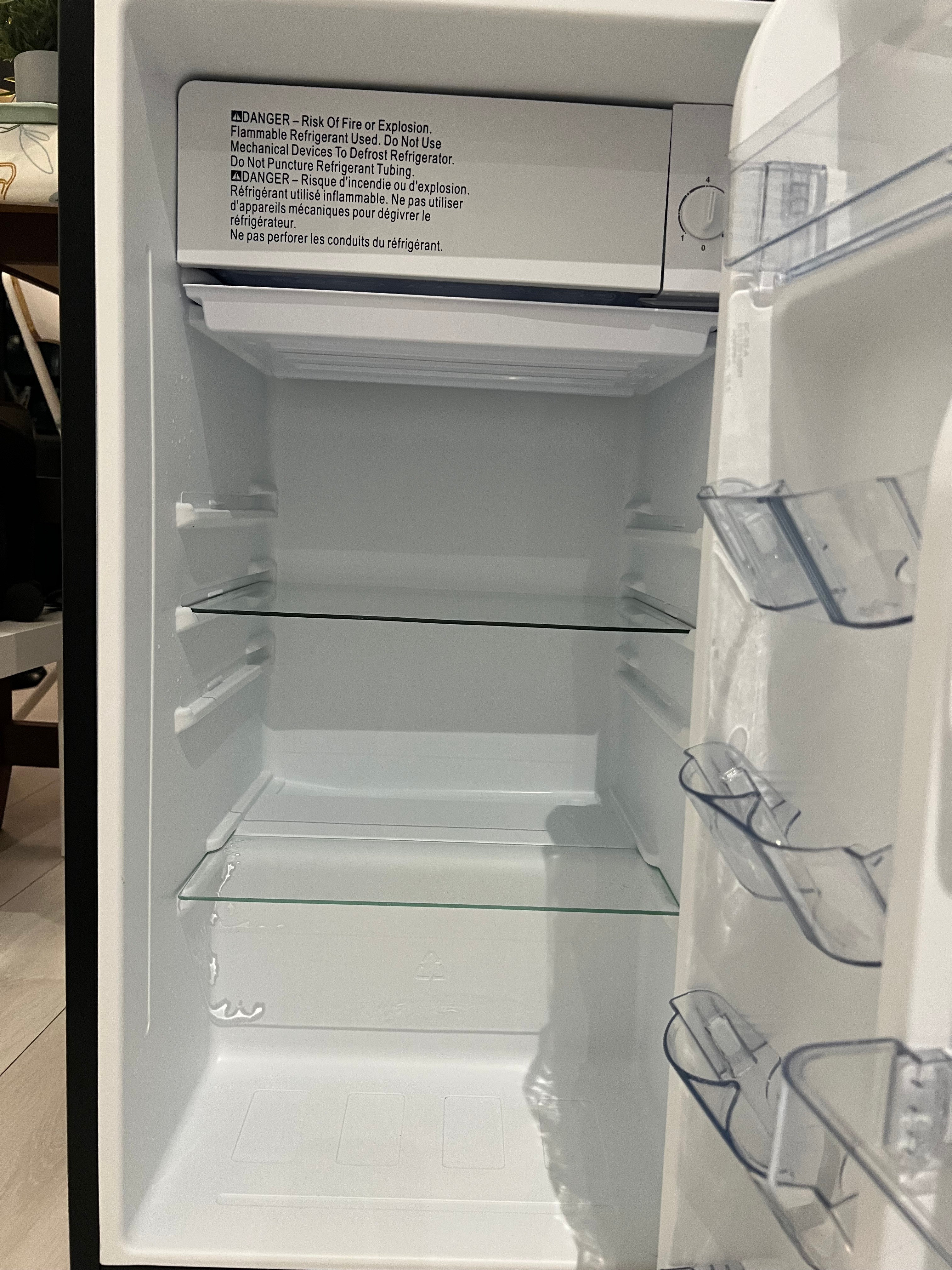 Hamilton Beach 3.3 Cu.Ft Mini Fridge - photo 5