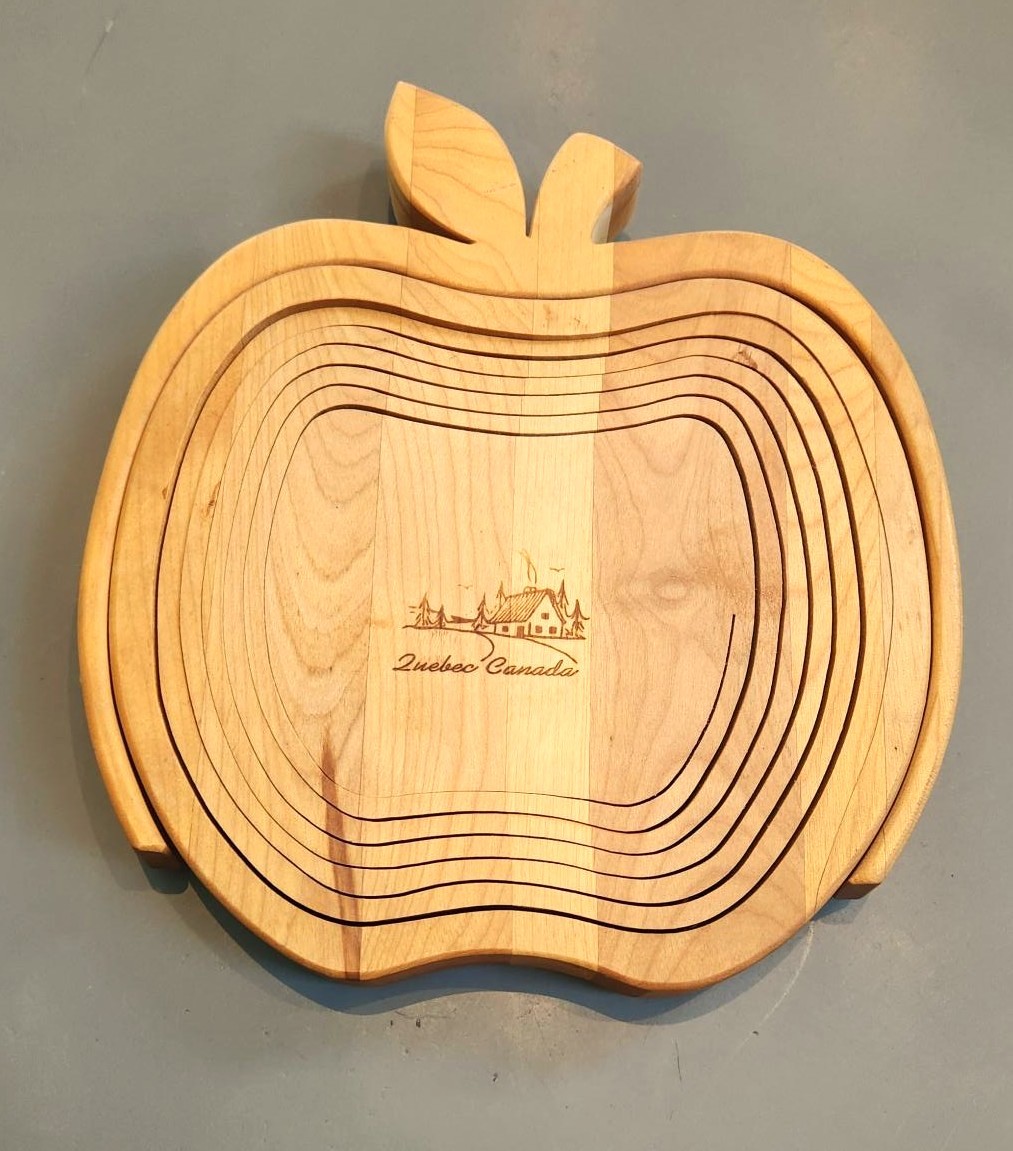 Perfect Blend of Art & Function: Collapsible Wooden Apple Basket - photo 5