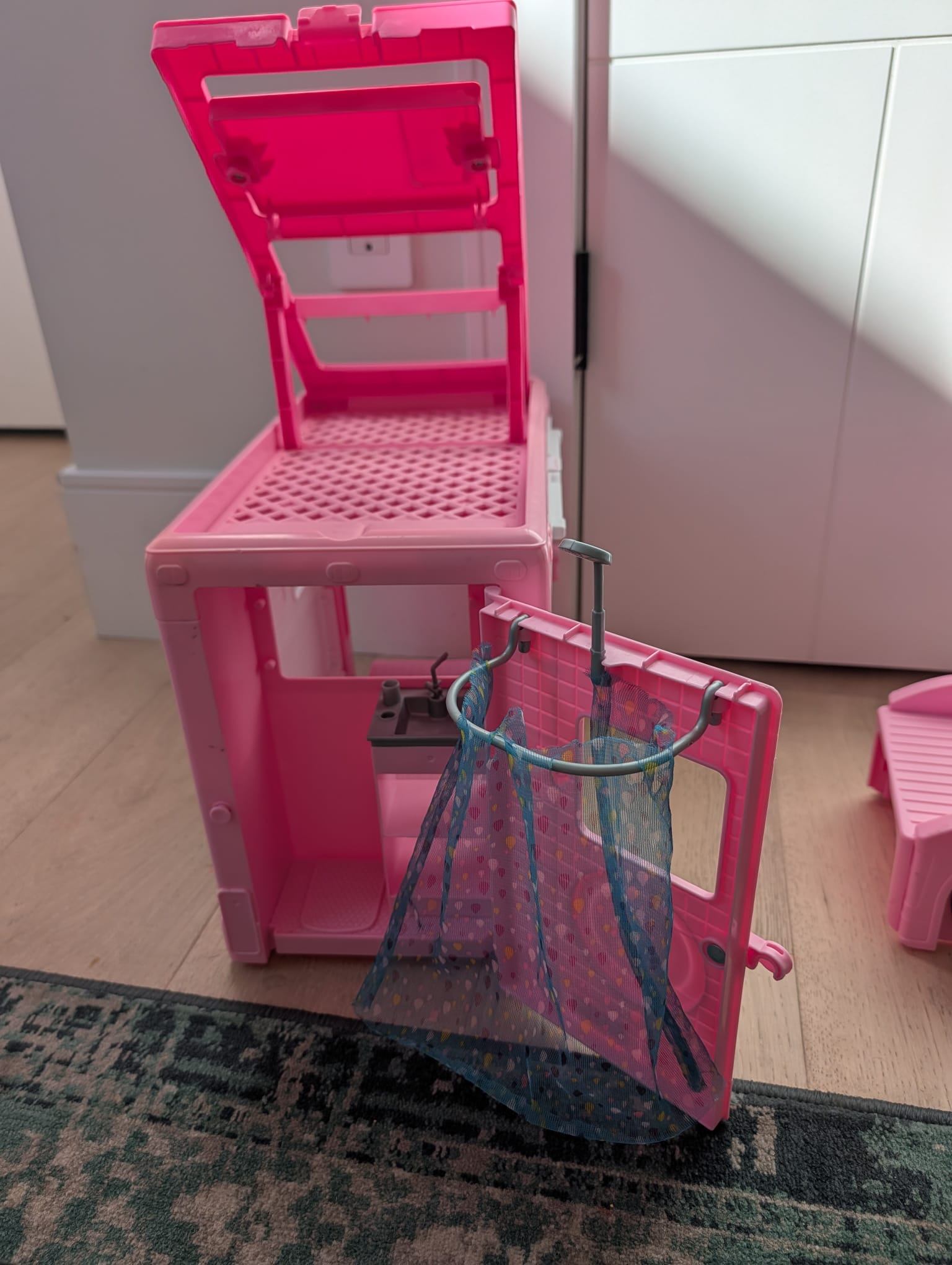 Barbie Pink Camper Play Set - photo 5