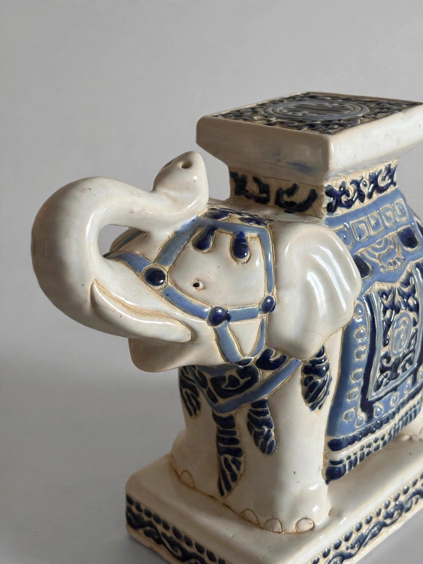 Vintage Blue White Ceramic Elephant Stool Figurine 8in - photo 2
