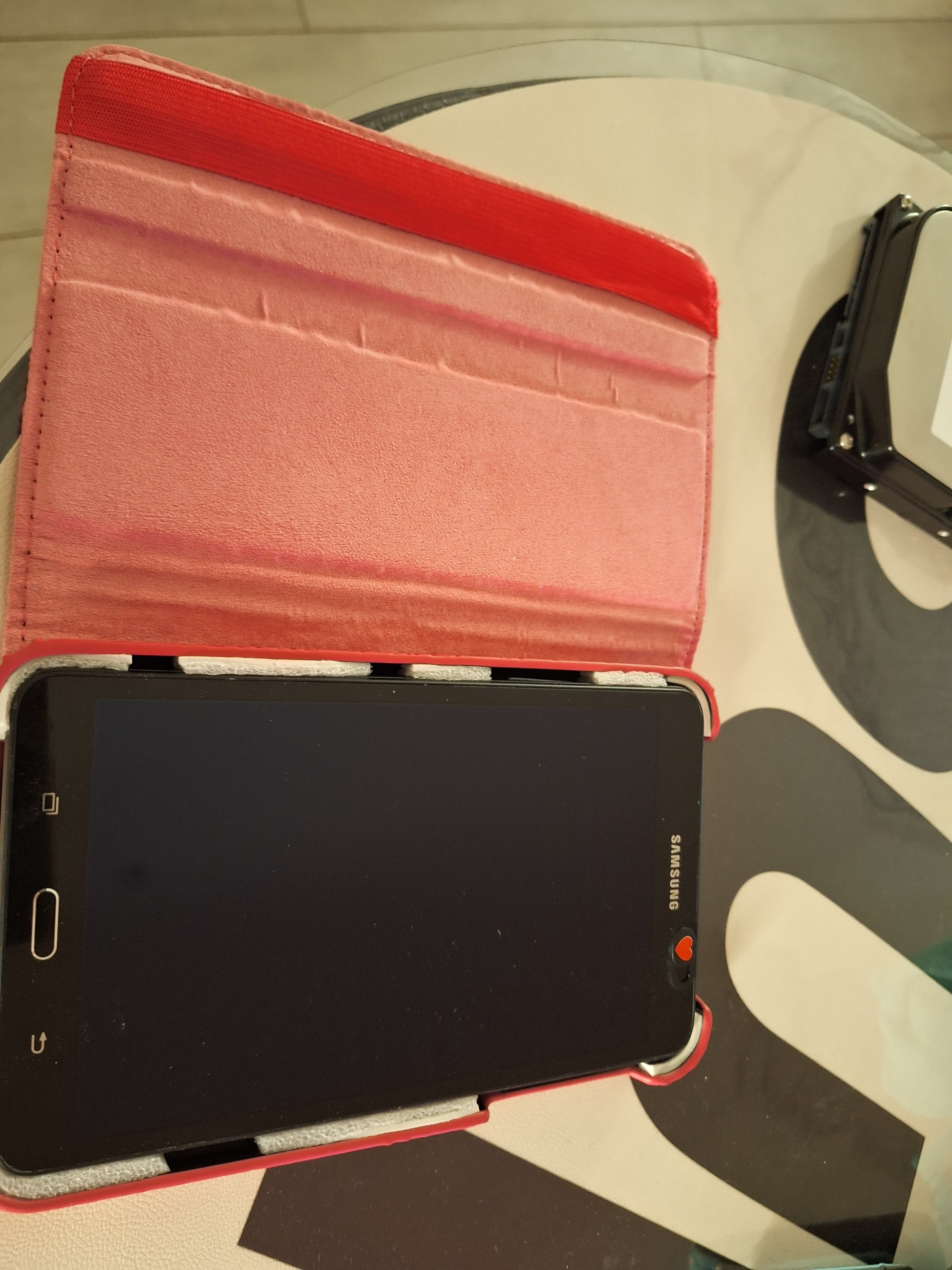 Samsung Galaxy Tab A 7.0 2016 - photo 4