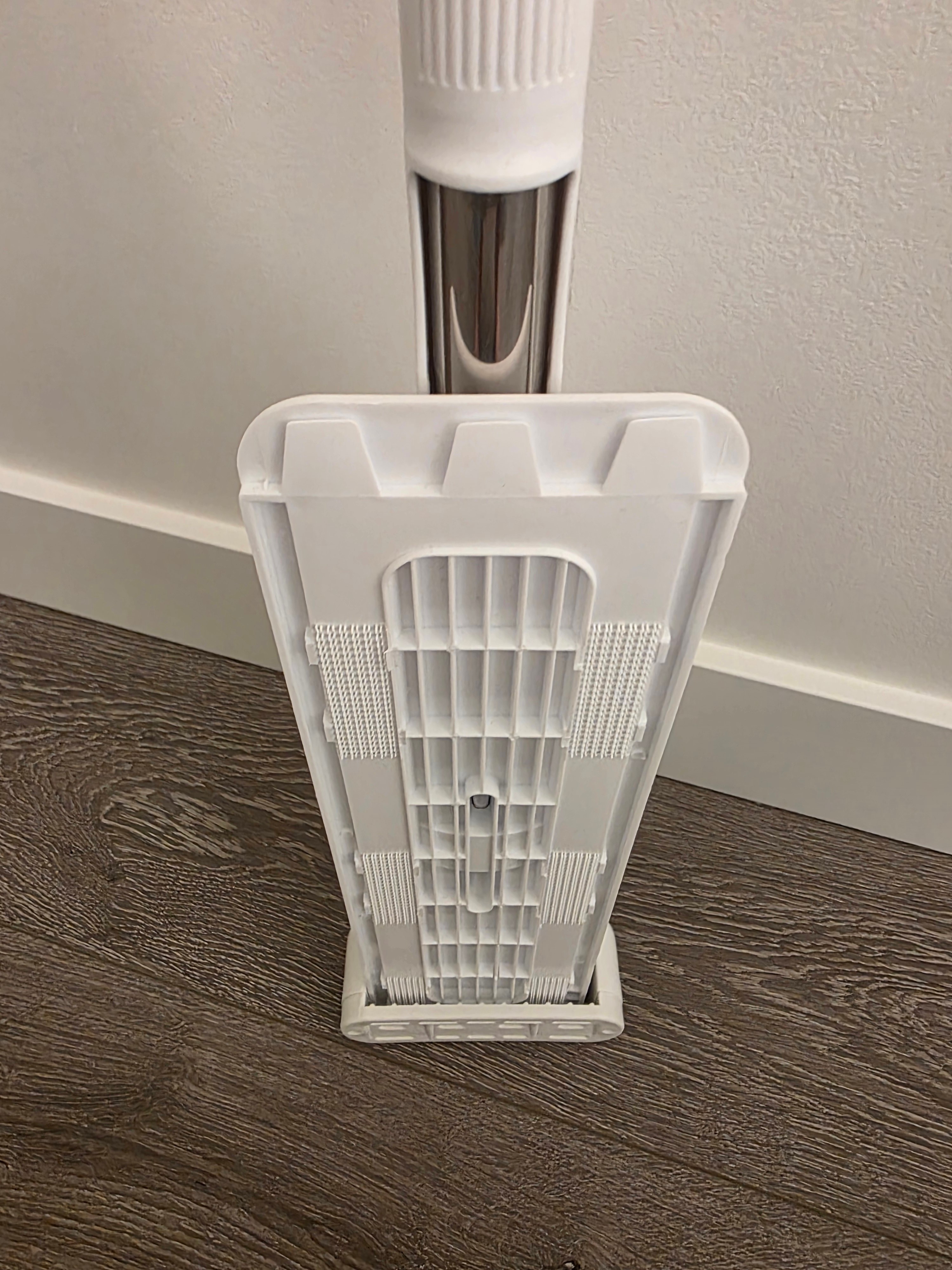 Floor Mop with Microfibre Pad