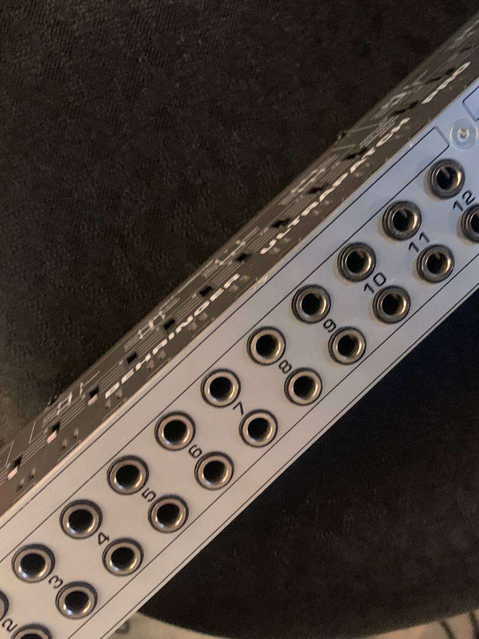 Studio Patch Bay 48 | Behringer Ultrapatch Pro PX2000 - photo 5