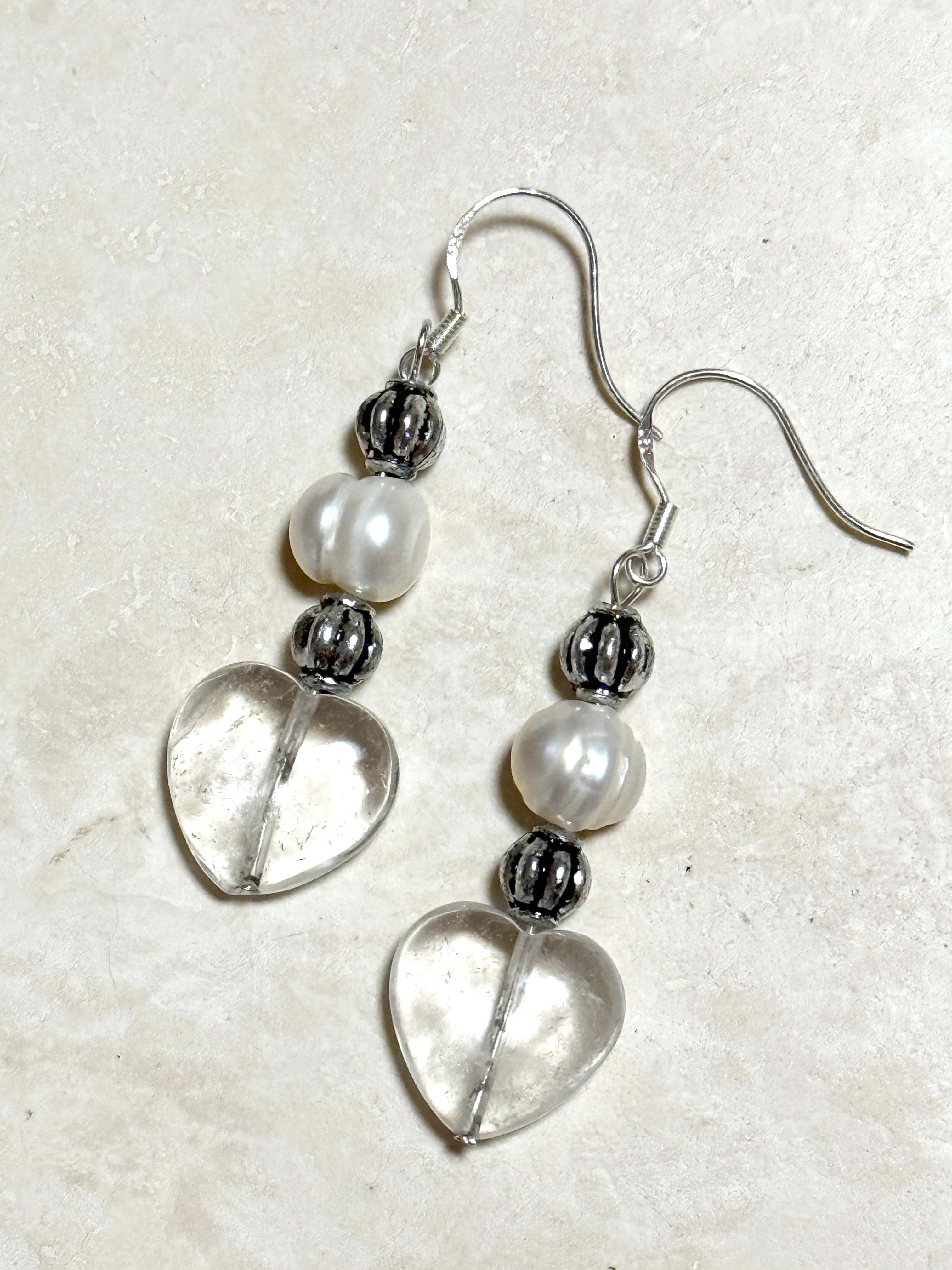 Clear Quartz & Pearl Stone Heart 925 Silver Hook Earrings - photo 2