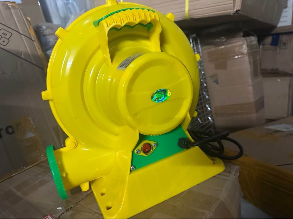 Electric Air Blower – 370W, 120V, for Inflatables - photo 2