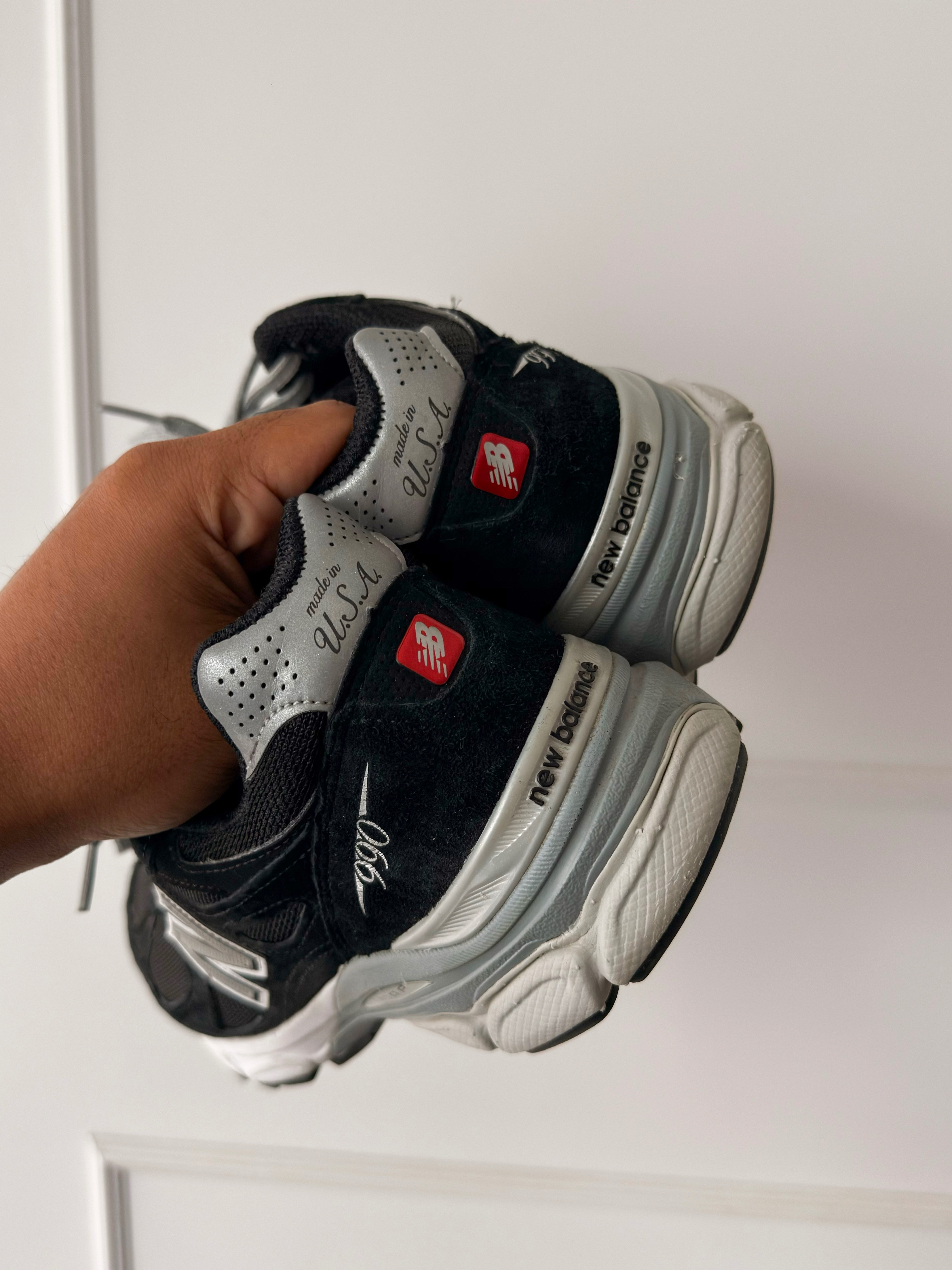 New Balance 990v3 • Size UK9/US10 • Made in USA • Black - photo 3