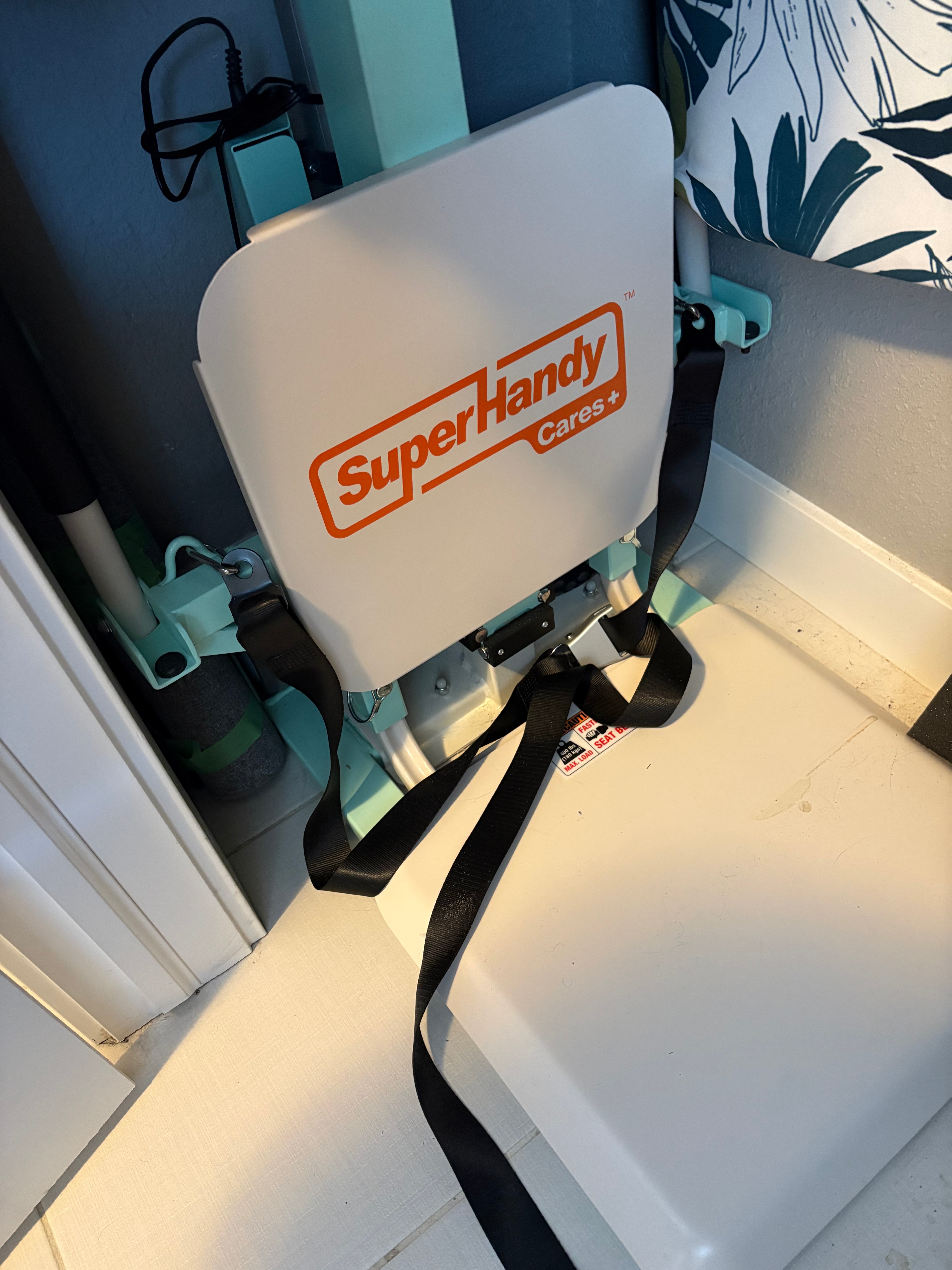 SuperHandy Cares+ 400 LBS Floor Lift GCAT041 - photo 2