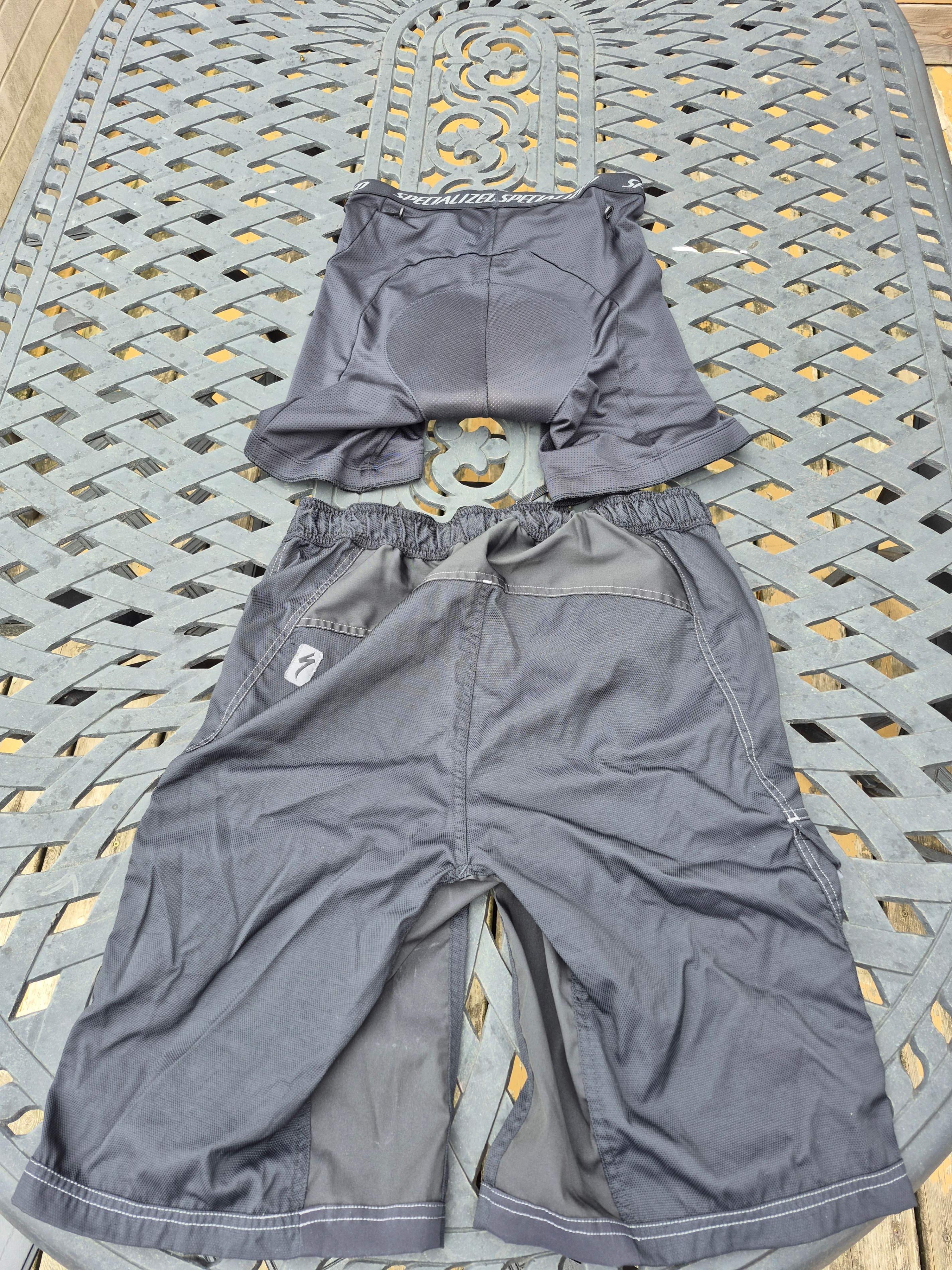 Specialized MTB Shorts Men's Medium - photo 2