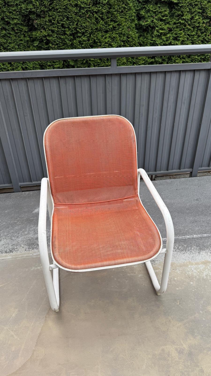 2 Durable & Super Comfy Outdoor Chairs – C$80 Pair / C$45 Each